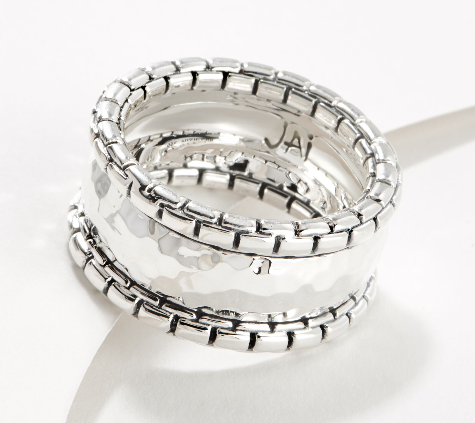 JAI Sterling Silver Men's Hammered & Box Chain Ring