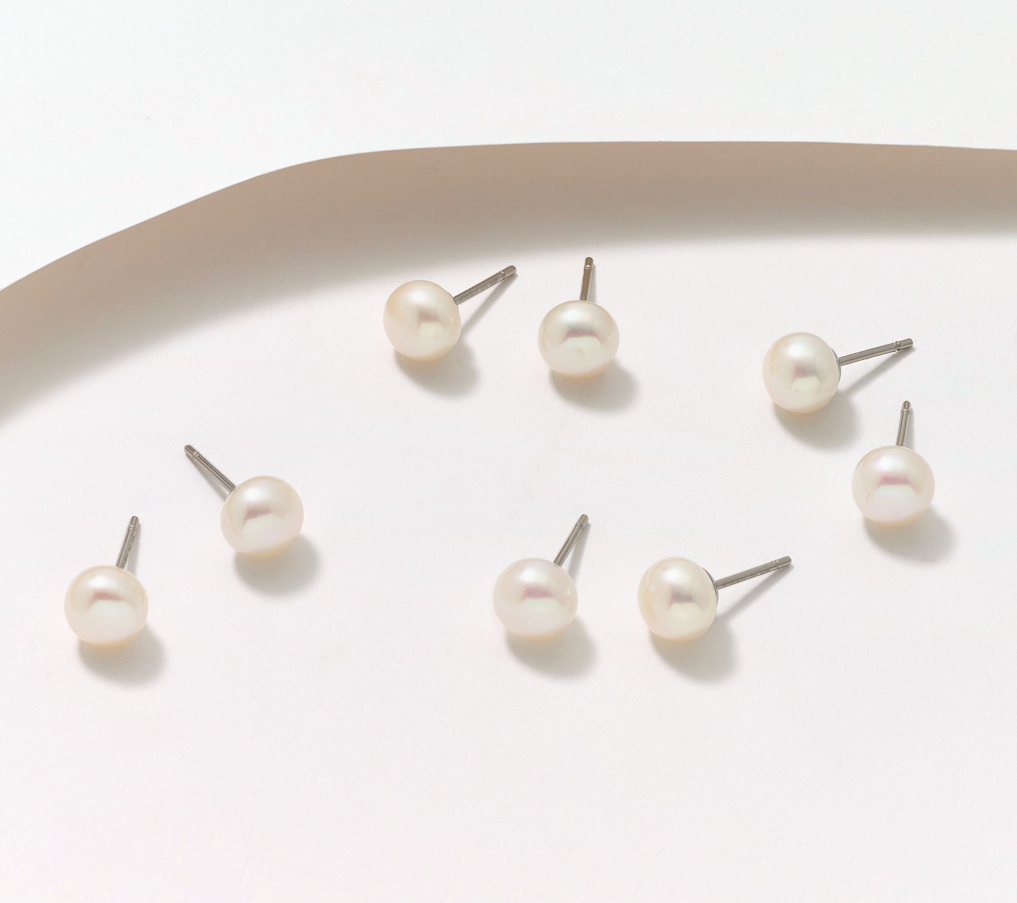 【HYERES LOR】24FW★ H Edition SL H Pearl One-Touch Earrings HYERES LOR】24FW☆ H Edition SL H Pearl One-Touch Earrings