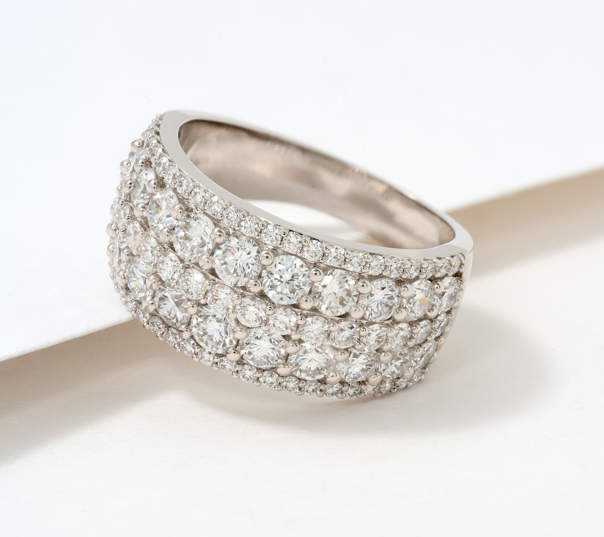 Fire Light Lab Grown Diamond 2.50 cttw Holiday Ring, 14K Gold