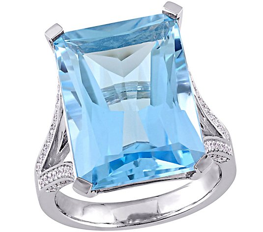 Bellini 18 ct Sky Blue Topaz & 1/2 cttw Diamond Ring
