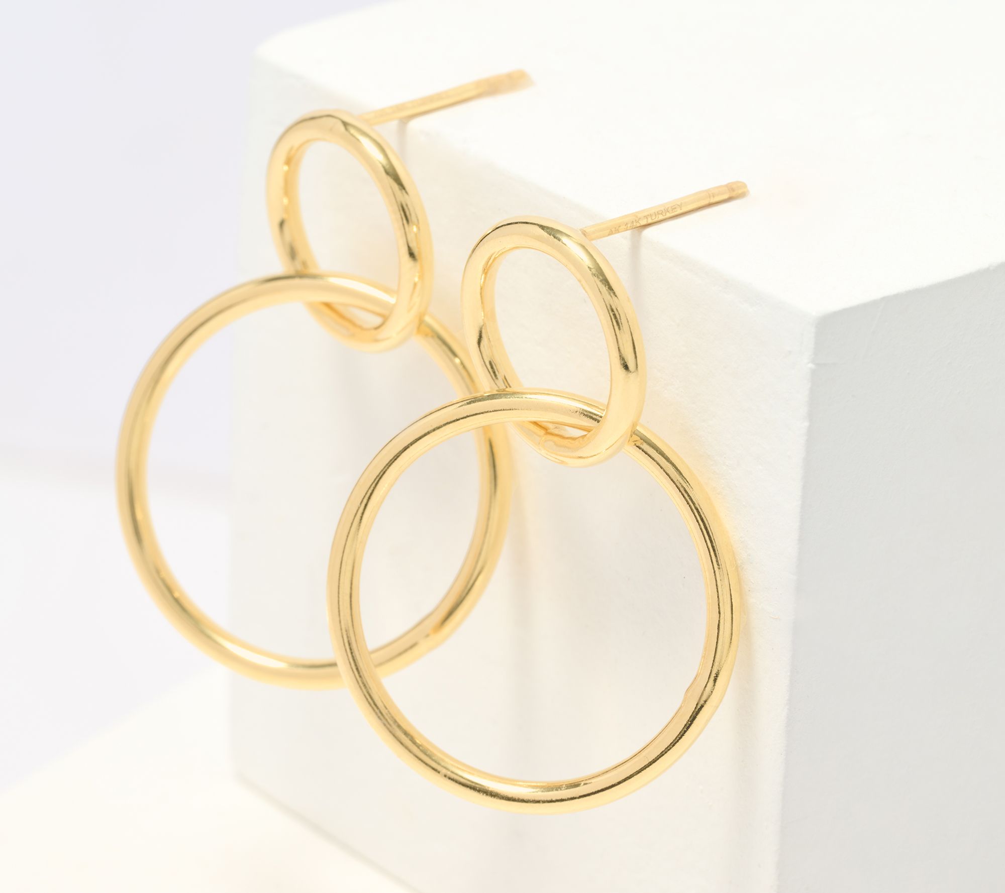 14k Tri-Color D/C Graduated Circles Shepherd Hook Earrings