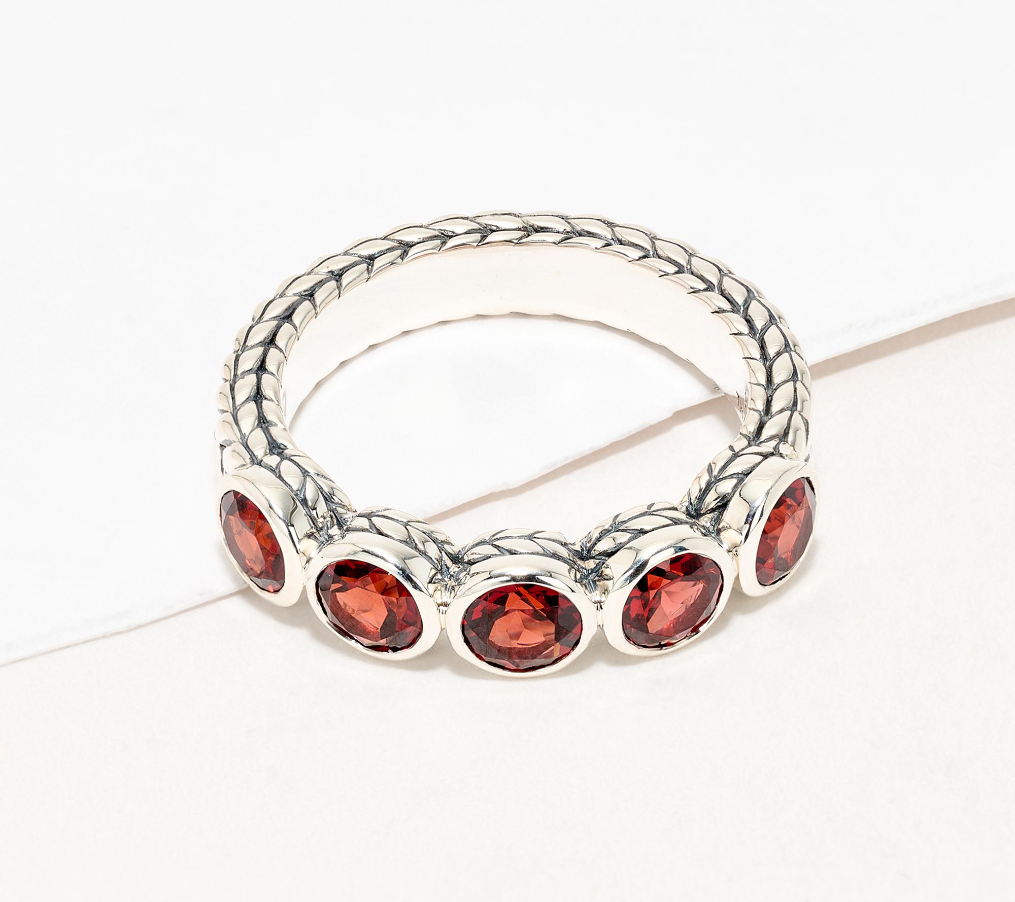 JAI Sterling Sterling Silver Round Gemsone Bezel Set Band Ring