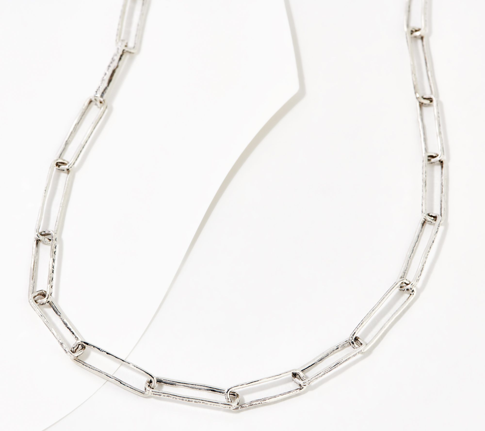 TEXTURIZED PAPERCLIP NECKLACE in silver