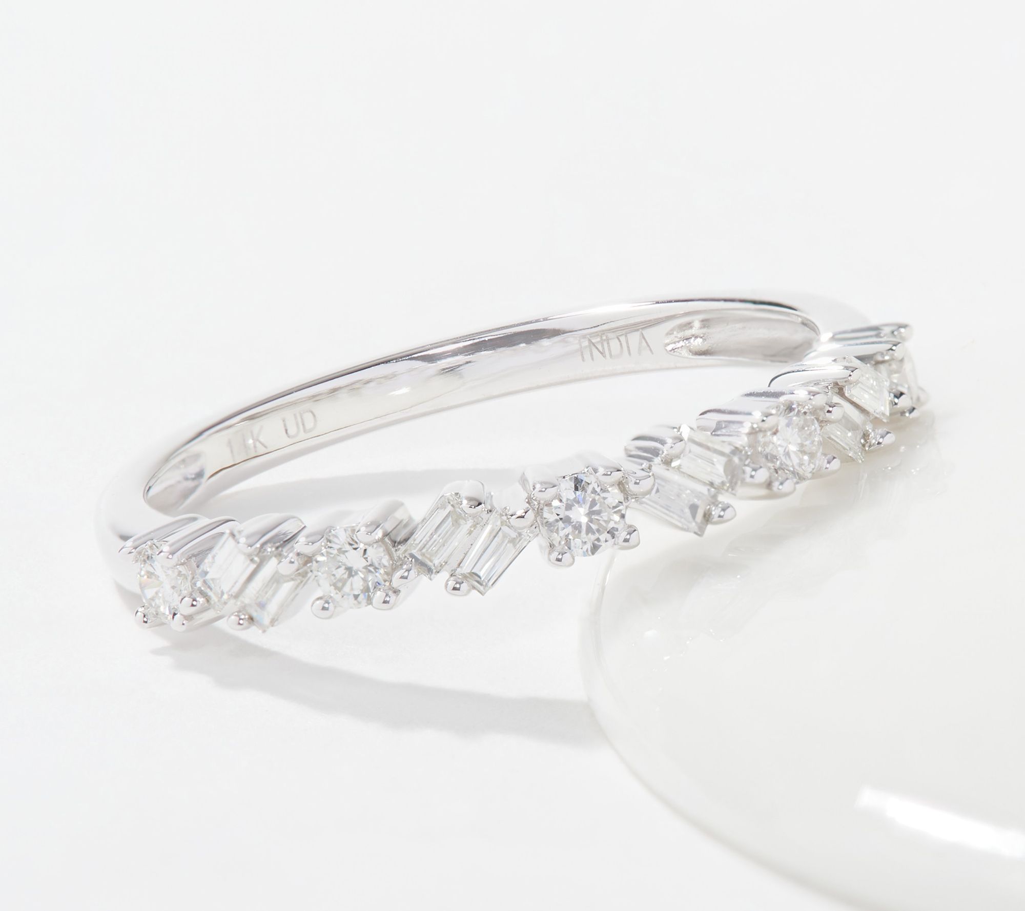 Affinity Diamonds Baguette & Round 14K Gold Ring, 0.25cttw - J370687