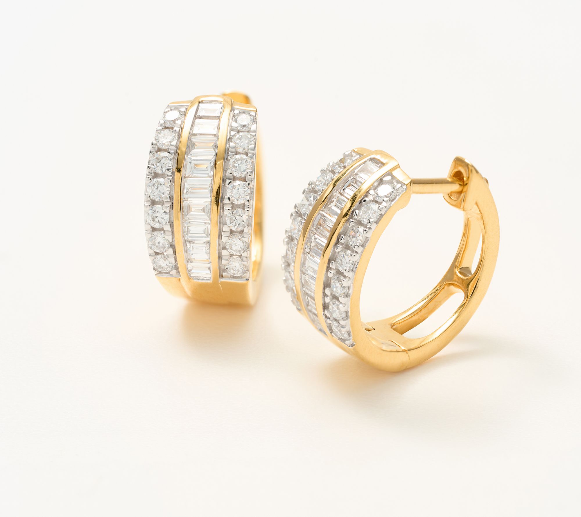 Fire Light Lab Grown Diamond 0.50 cttw Huggie Hoop, Sterling