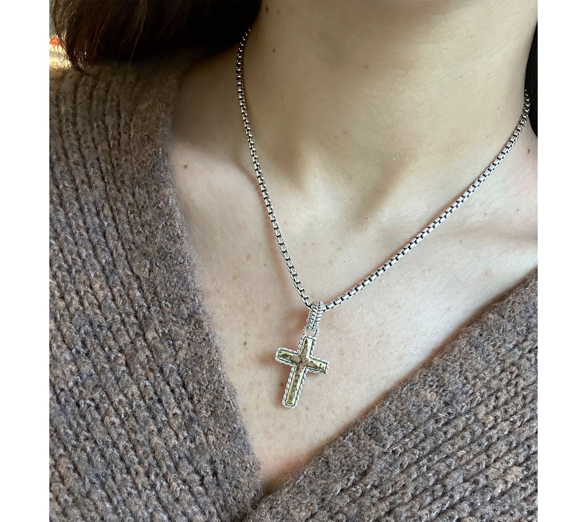 Peter Thomas Roth Signature Classic Cross Necklace in Sterling Silver