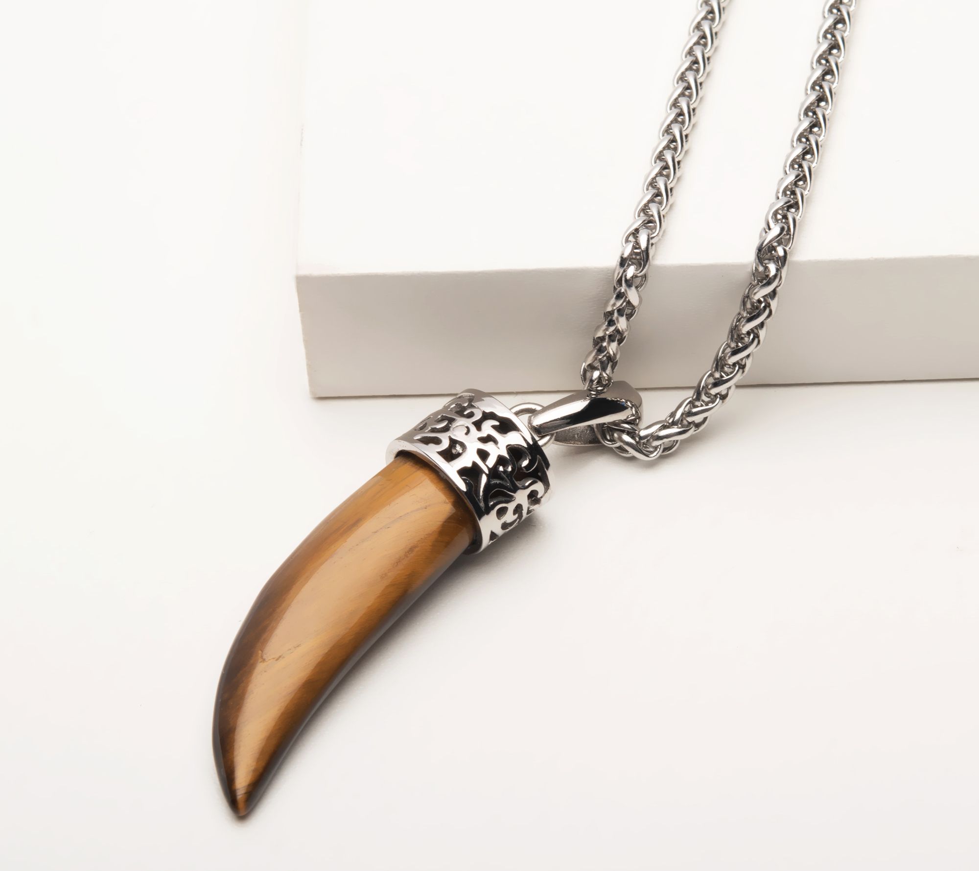 The Tiger Claw Pendant