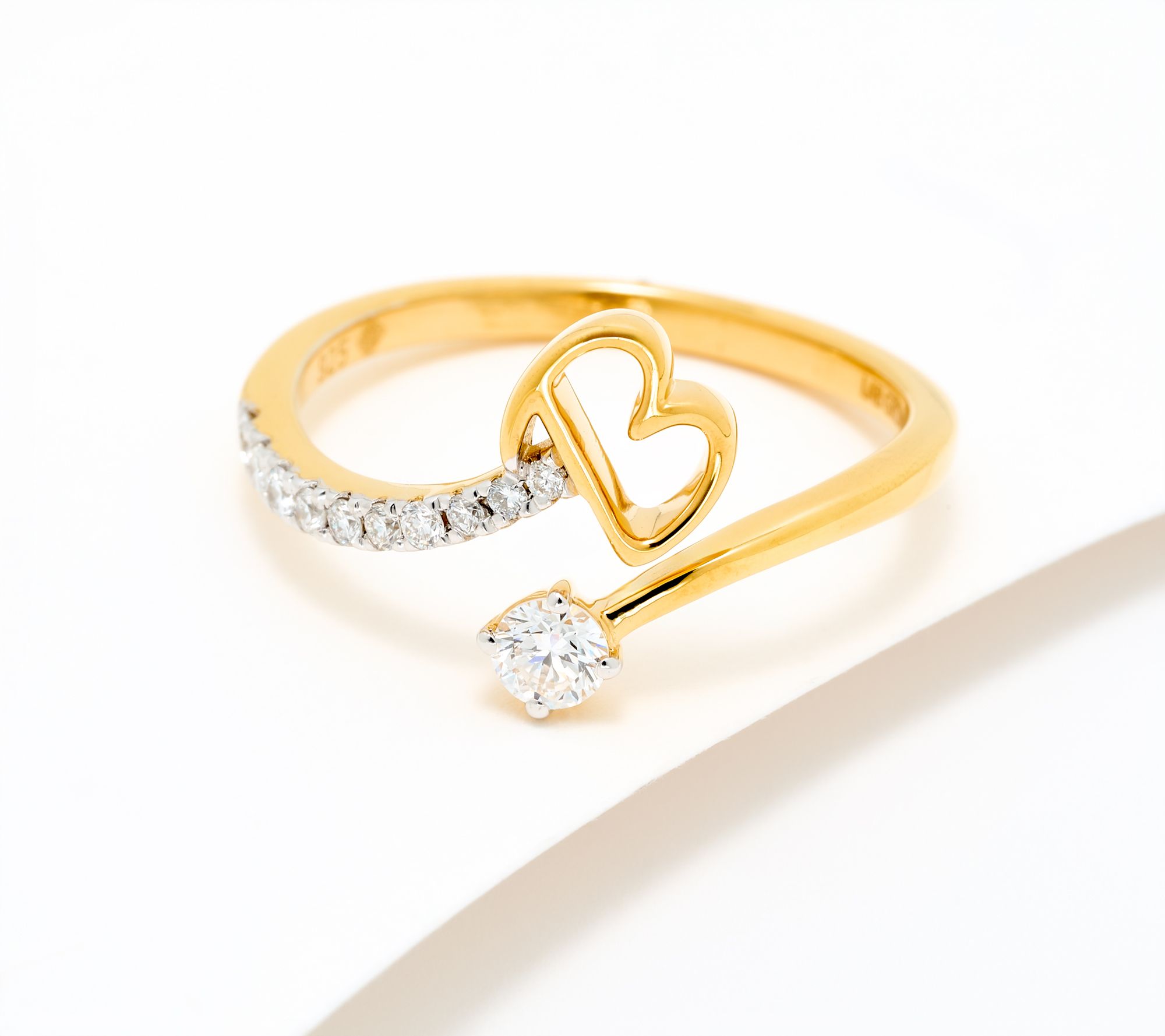 Fire Light Lab Grown Diamond 0.25 cttw Yellow Initial Ring