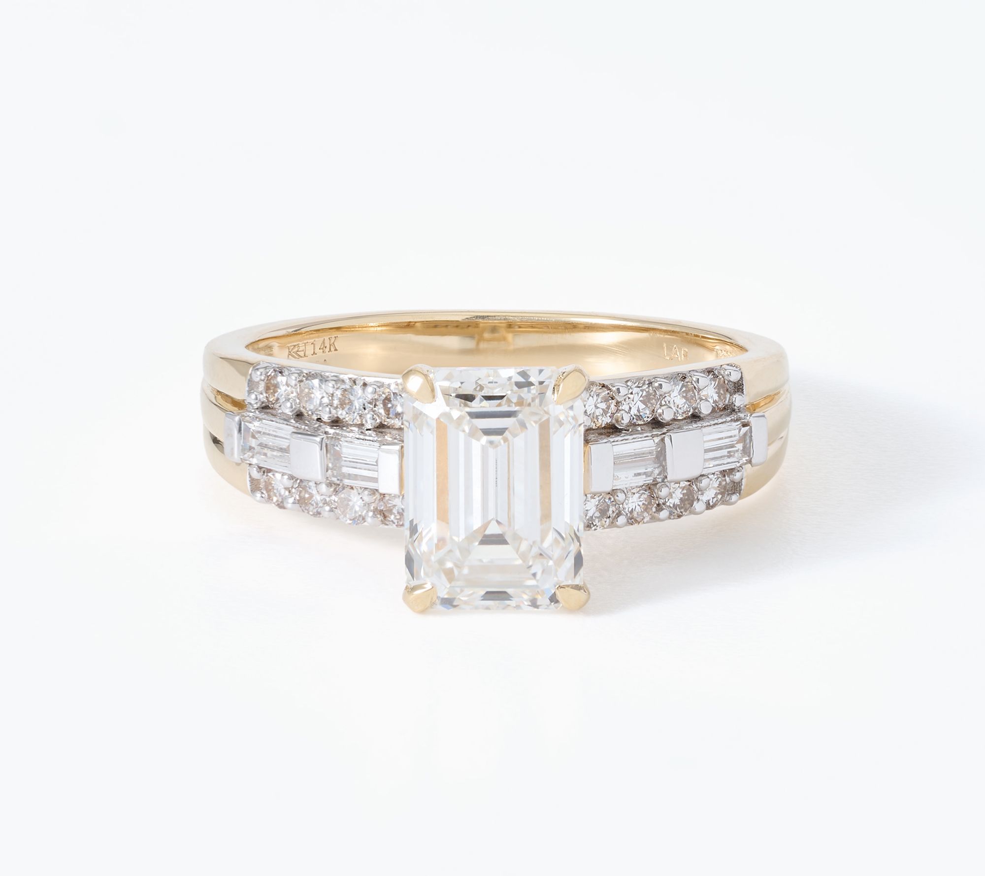Fire Light Lab Grown Diamonds 2.25 ctw Emerald Center Ring