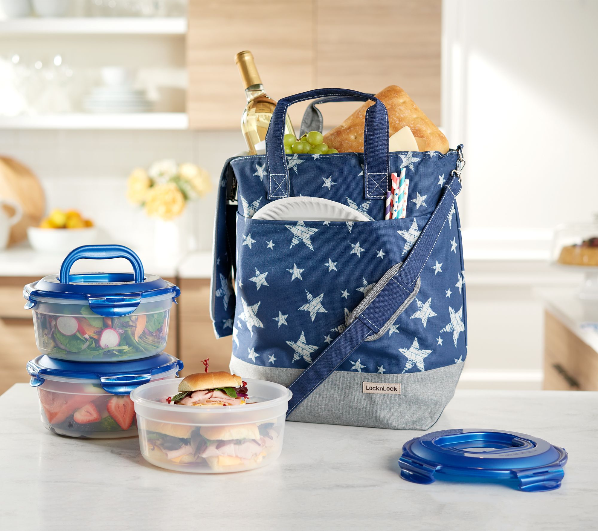 (QVC) LocknLock Insulated Tote Bag with 3 Containers with Handles