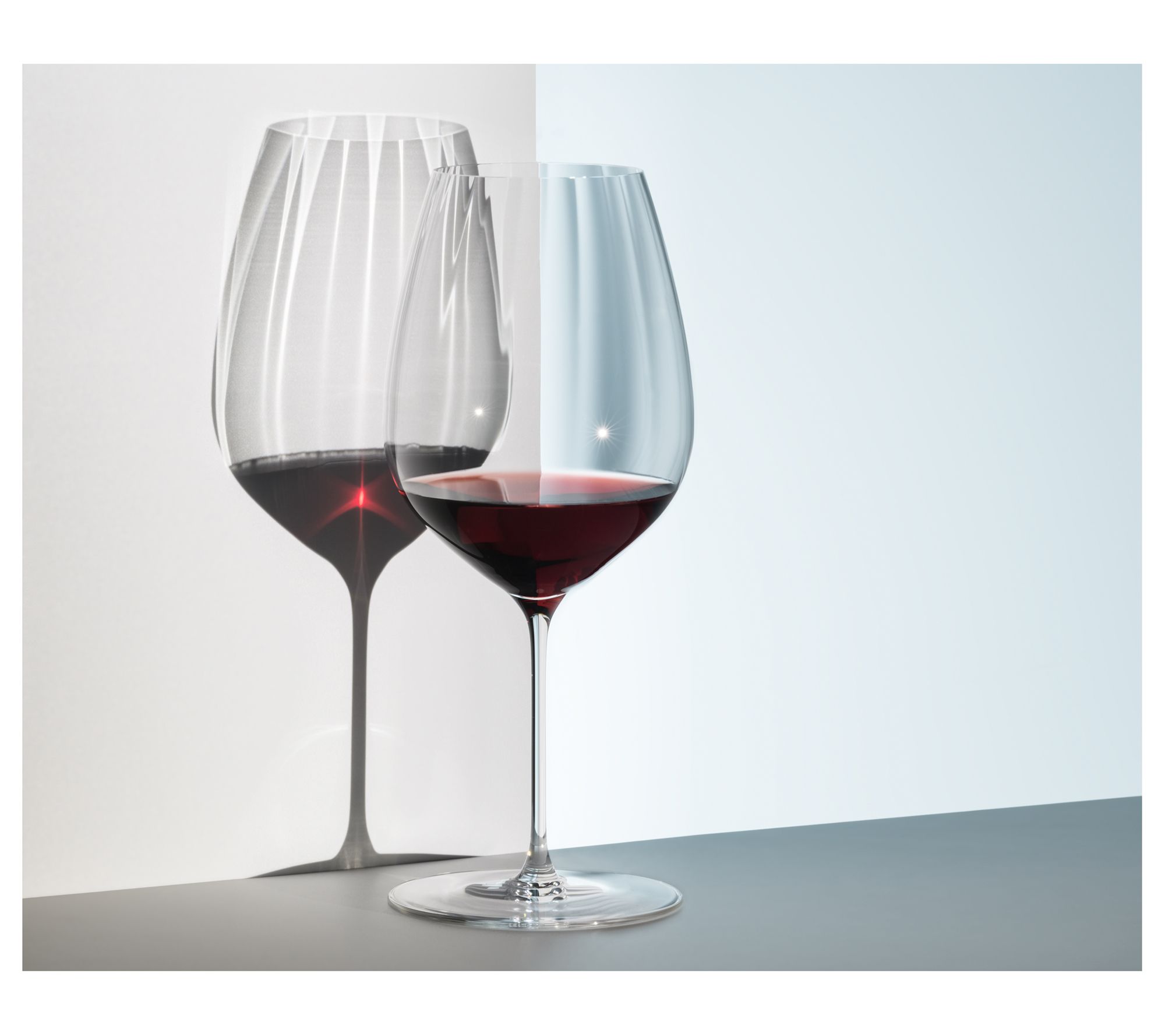 Riedel Set of (2) Performance Wine Glasses