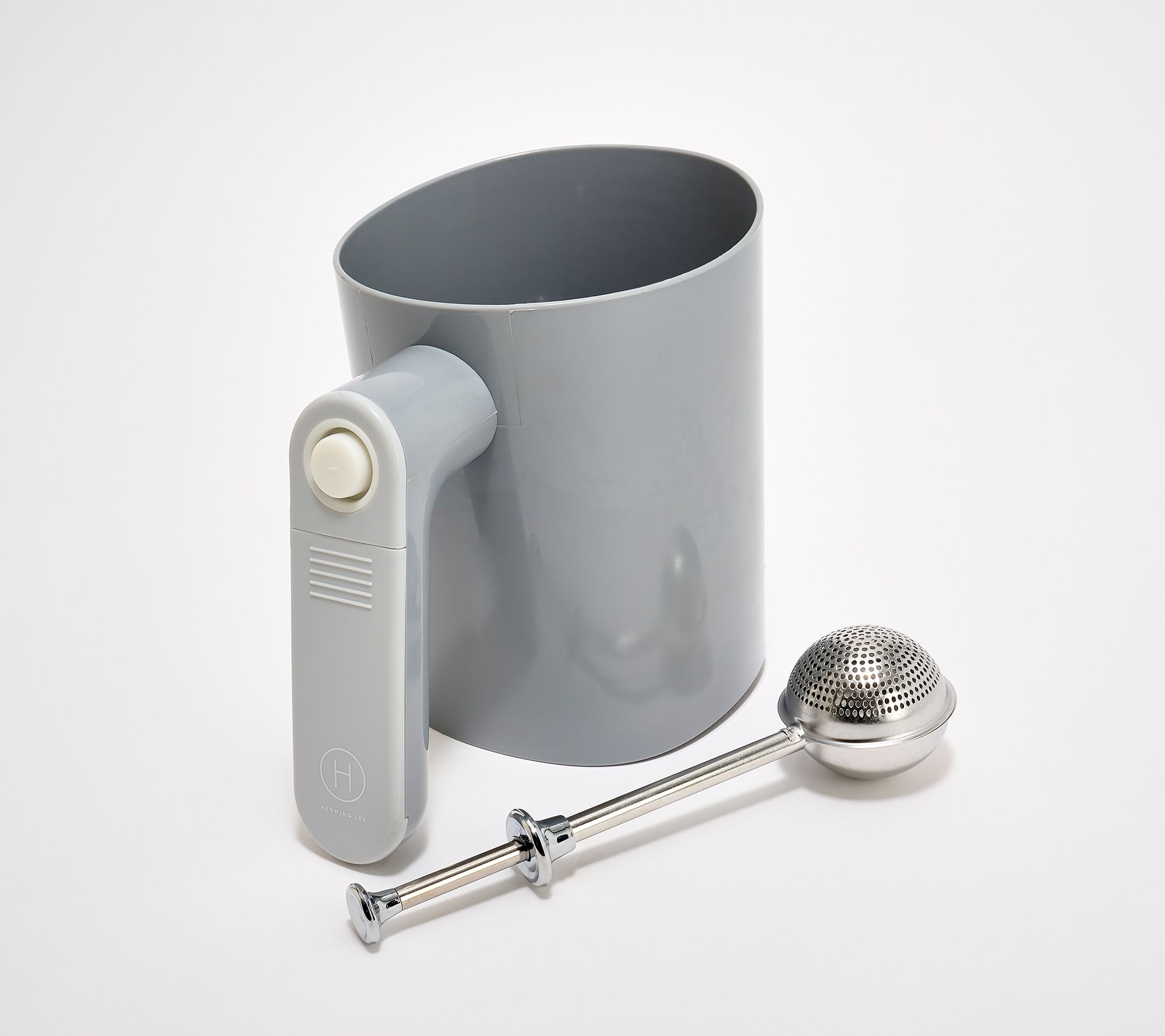 Henning Lee 4-Cup Battery Powered Sifter and Dusting Wand