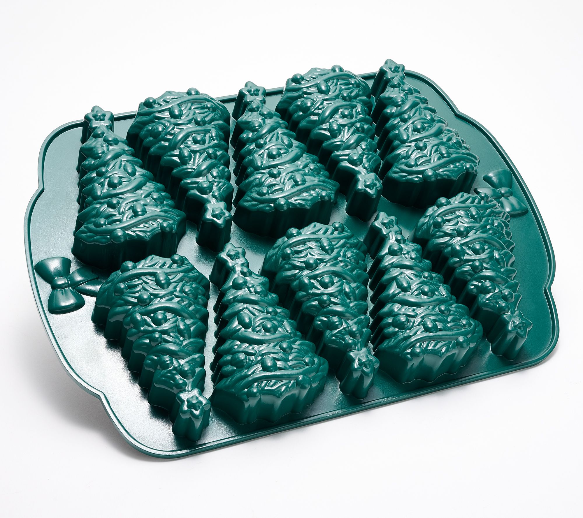 Good Housekeeping Christmas Tree 10-Compartment Cakelet Pan