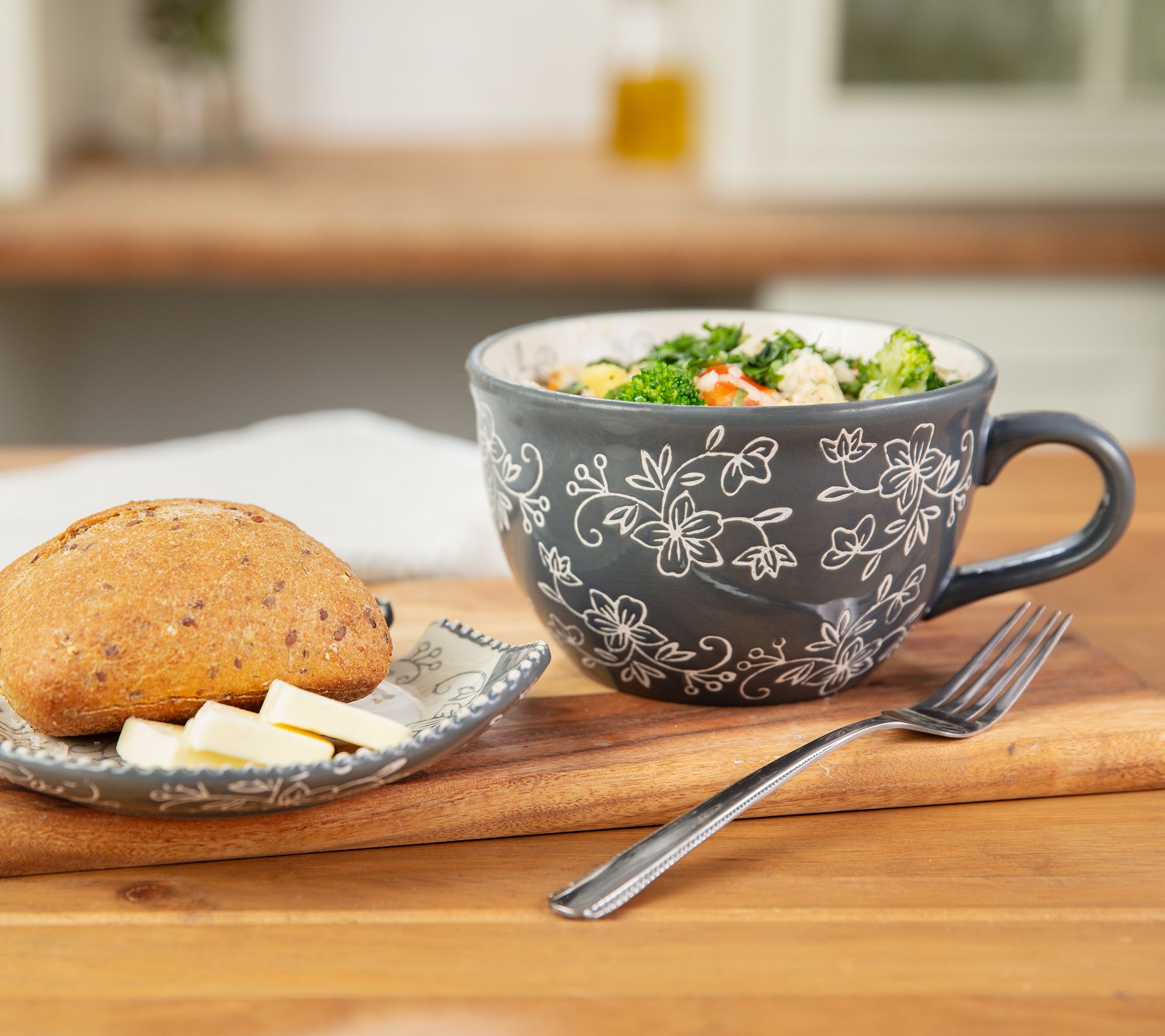 Temp-tations Set of (2) 22-oz Meal Mugs with Spoons - QVC.com