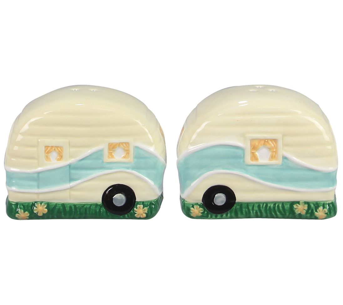 Holiday Figural Magnetic Salt & Pepper Shakers