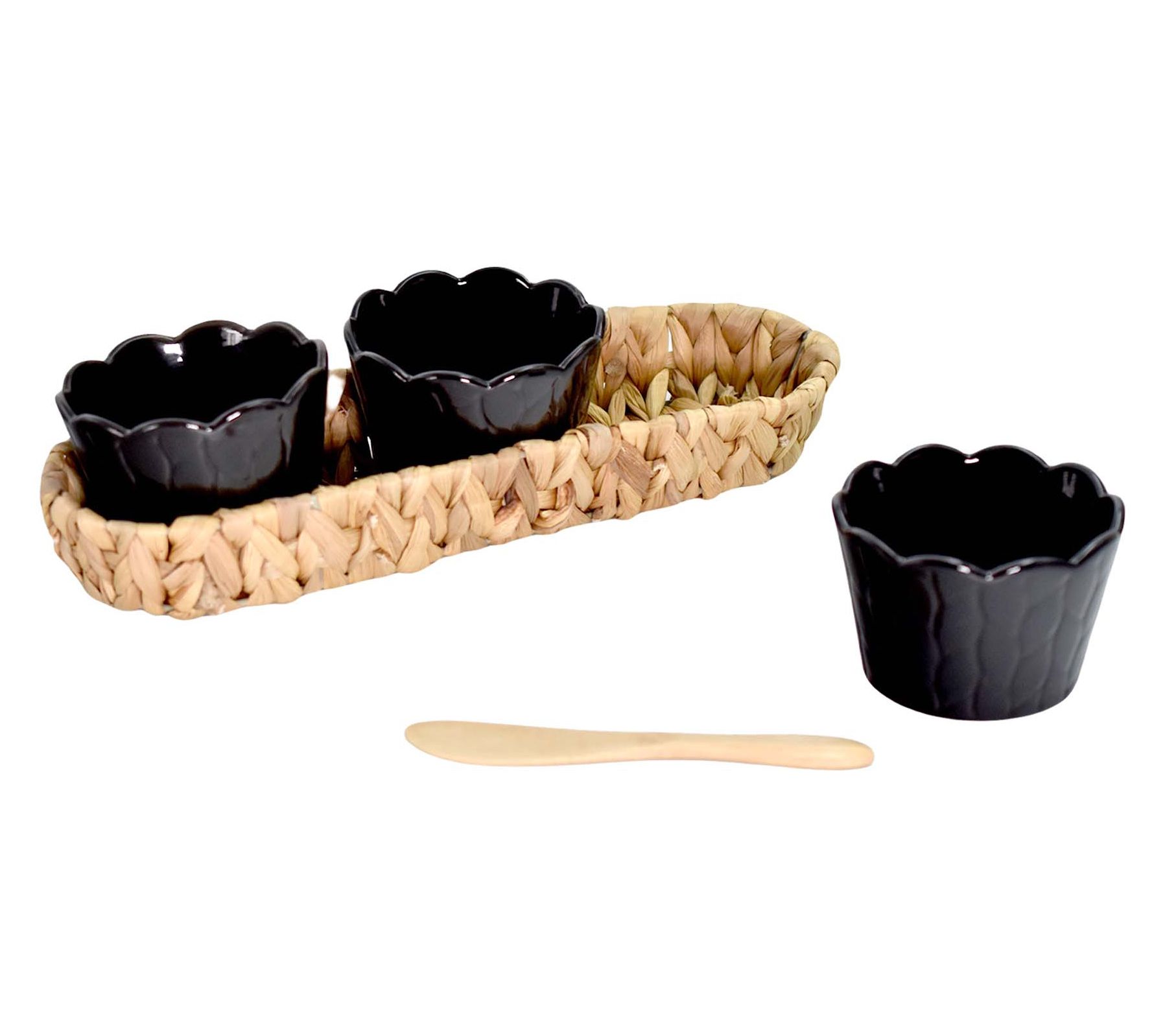 Temp-tations Carved Willow Tidbit Dishes in Basket with Spreader