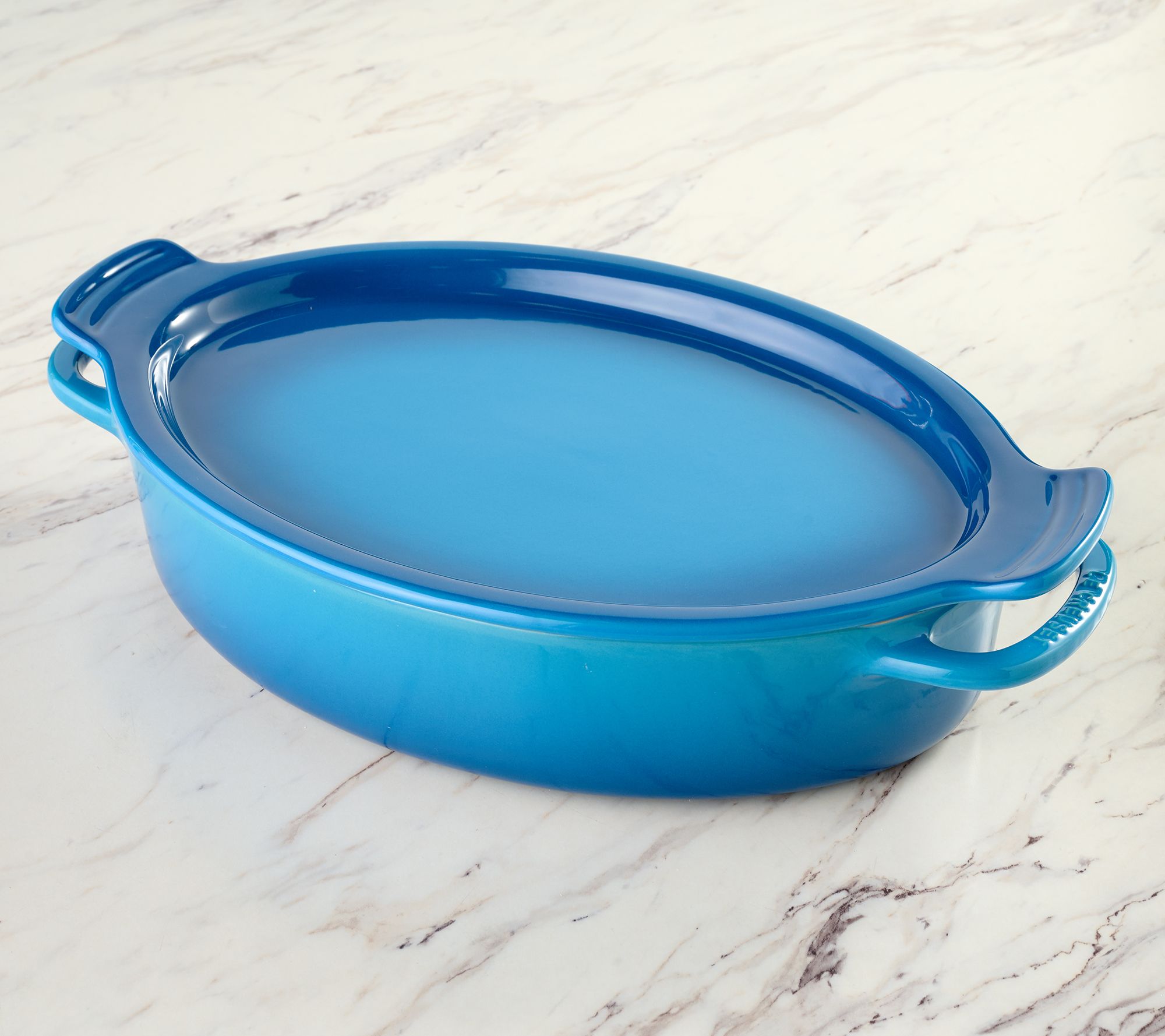Le Creuset 3.5-L Stoneware Oval Baker w/ Platter Lid