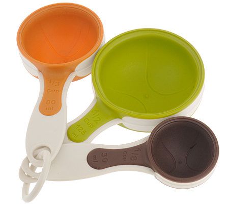 Trudeau Plastic Measuring Cups & Spoons