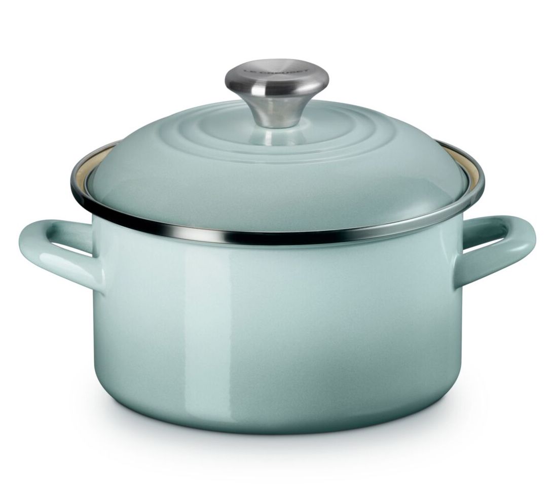 Le Creuset 3.8 qt. Petite Stockpot