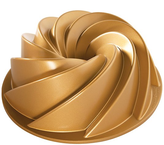 Nordic Ware Premier Gold Heritage Bundt Pan
