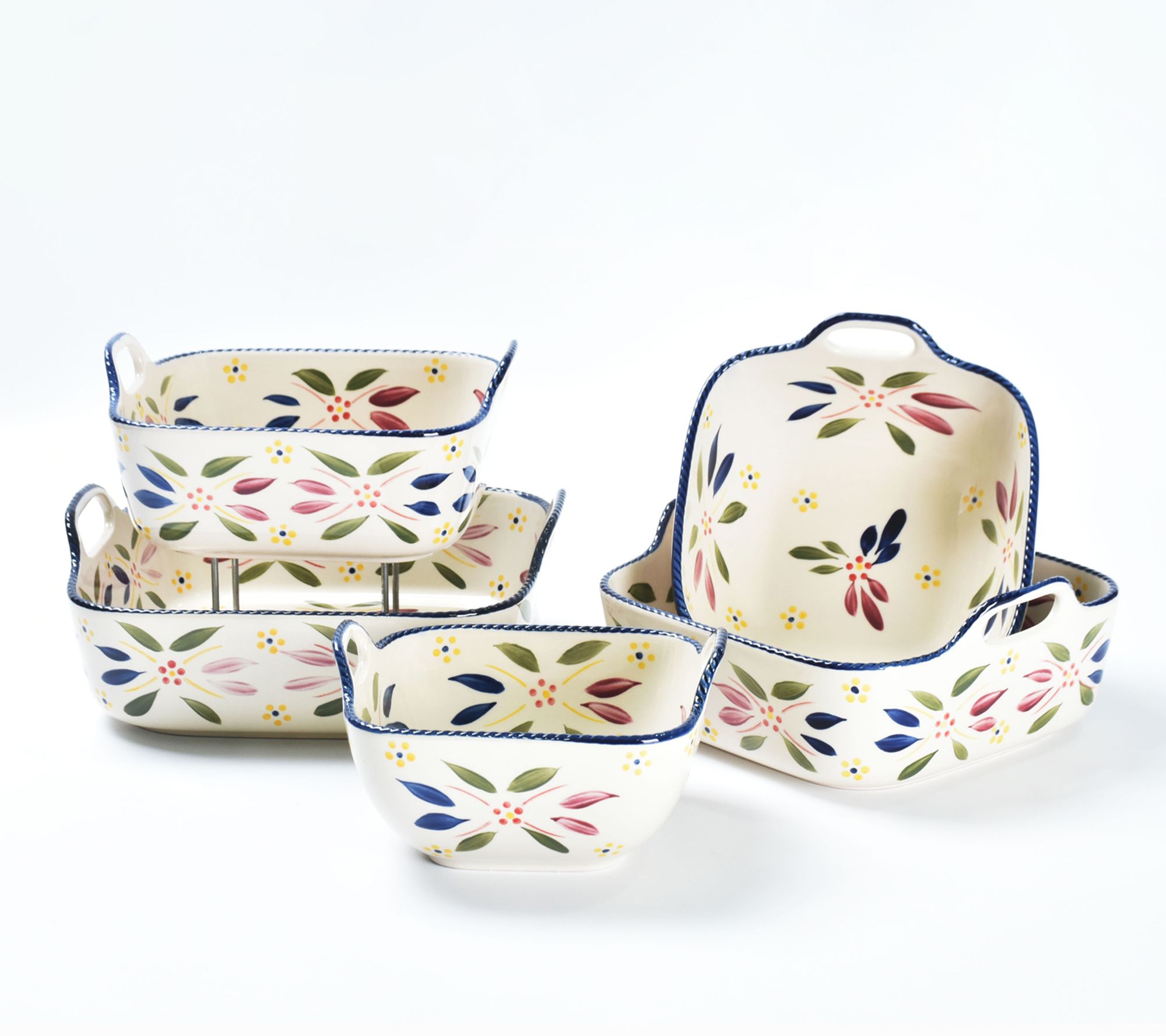 Le Creuset 5-Piece White Stoneware Ceramic Bakeware Set + Reviews