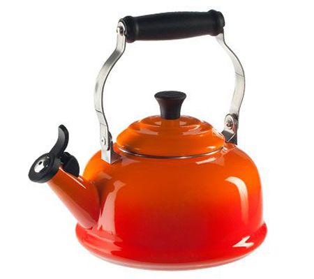 Le Creuset 1.7-qt Whistling Teakettle