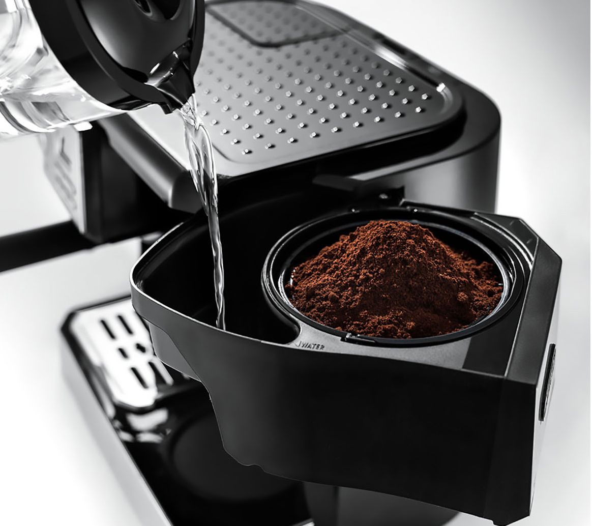 DeLonghi All in One 10 Cup Coffee & 15 Bar E spresso Machine