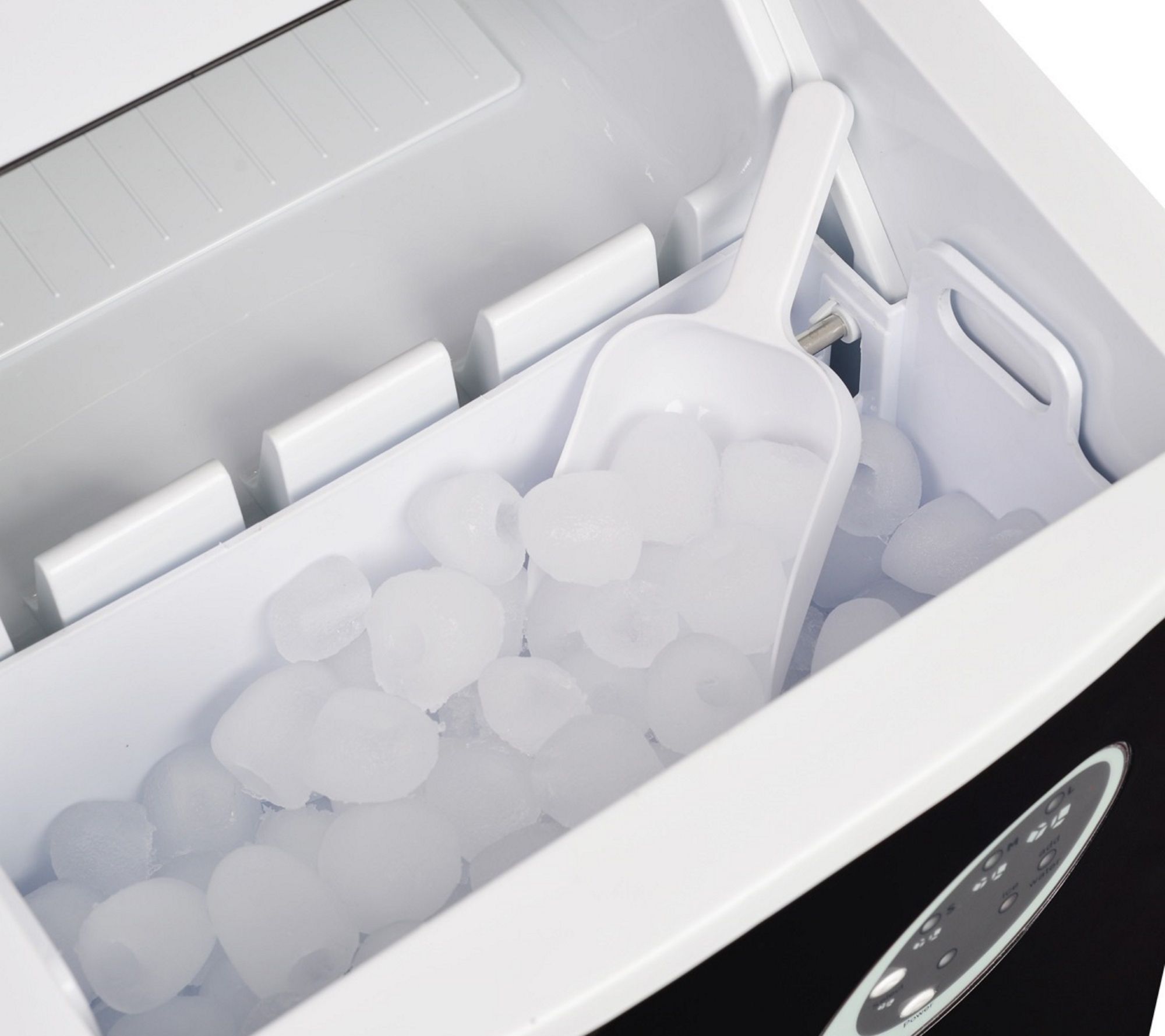 Iceman 26- lbs Countertop Nugget Ice Machine 