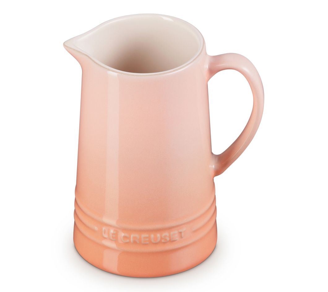 Le Creuset 1.6-qt Pitcher