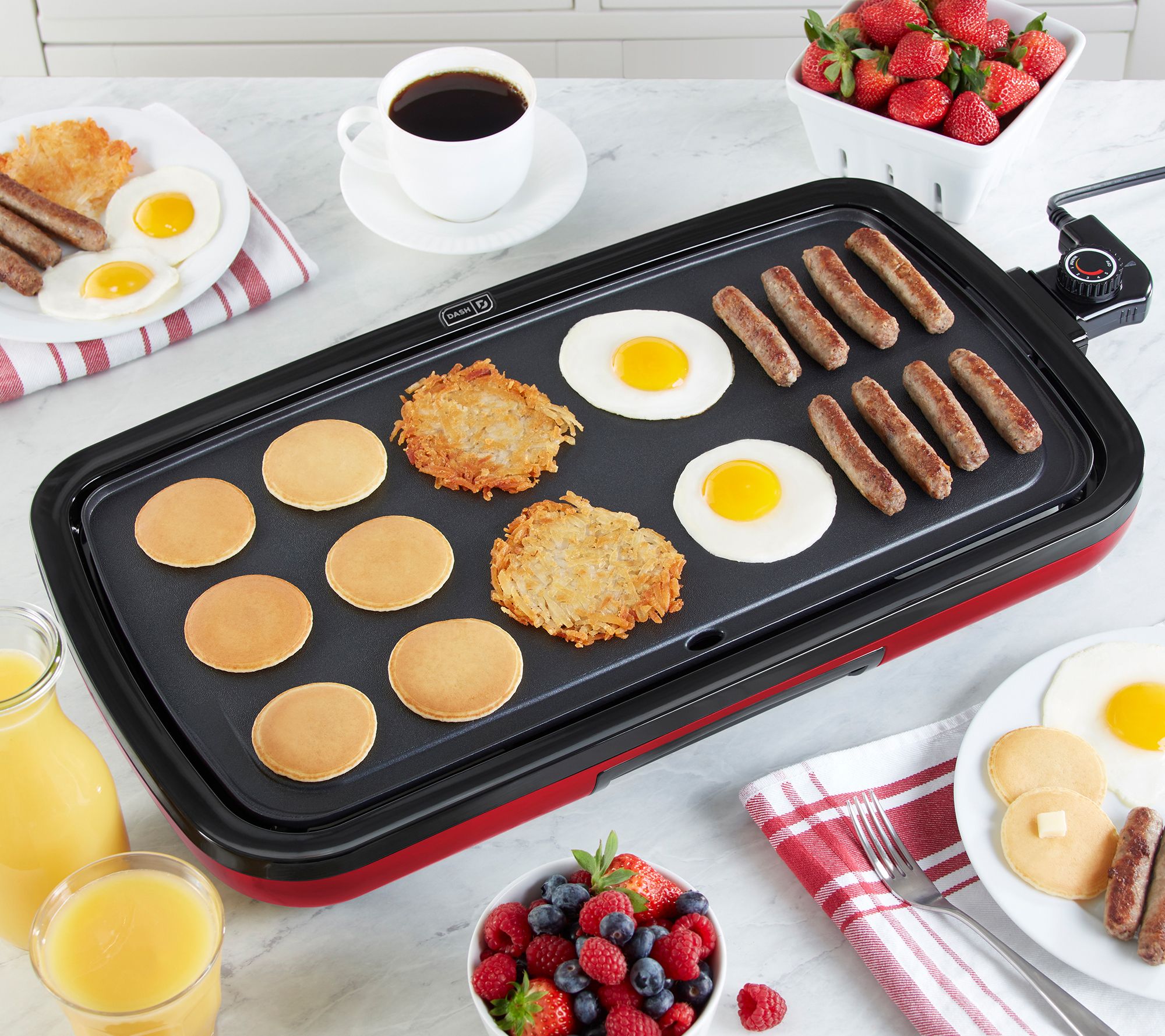 Rain or shine, its griddle time! 🌧️☀️ The Adjustable temperature Dash  Everyday Griddle makes your family size meals sizzle to perfection. …