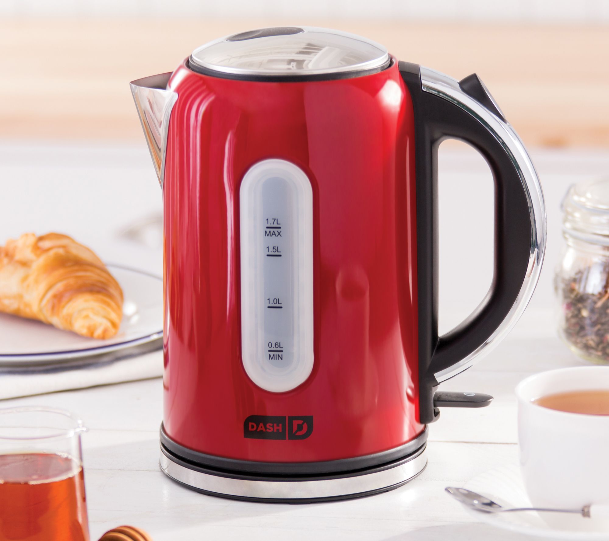 dash electric kettle