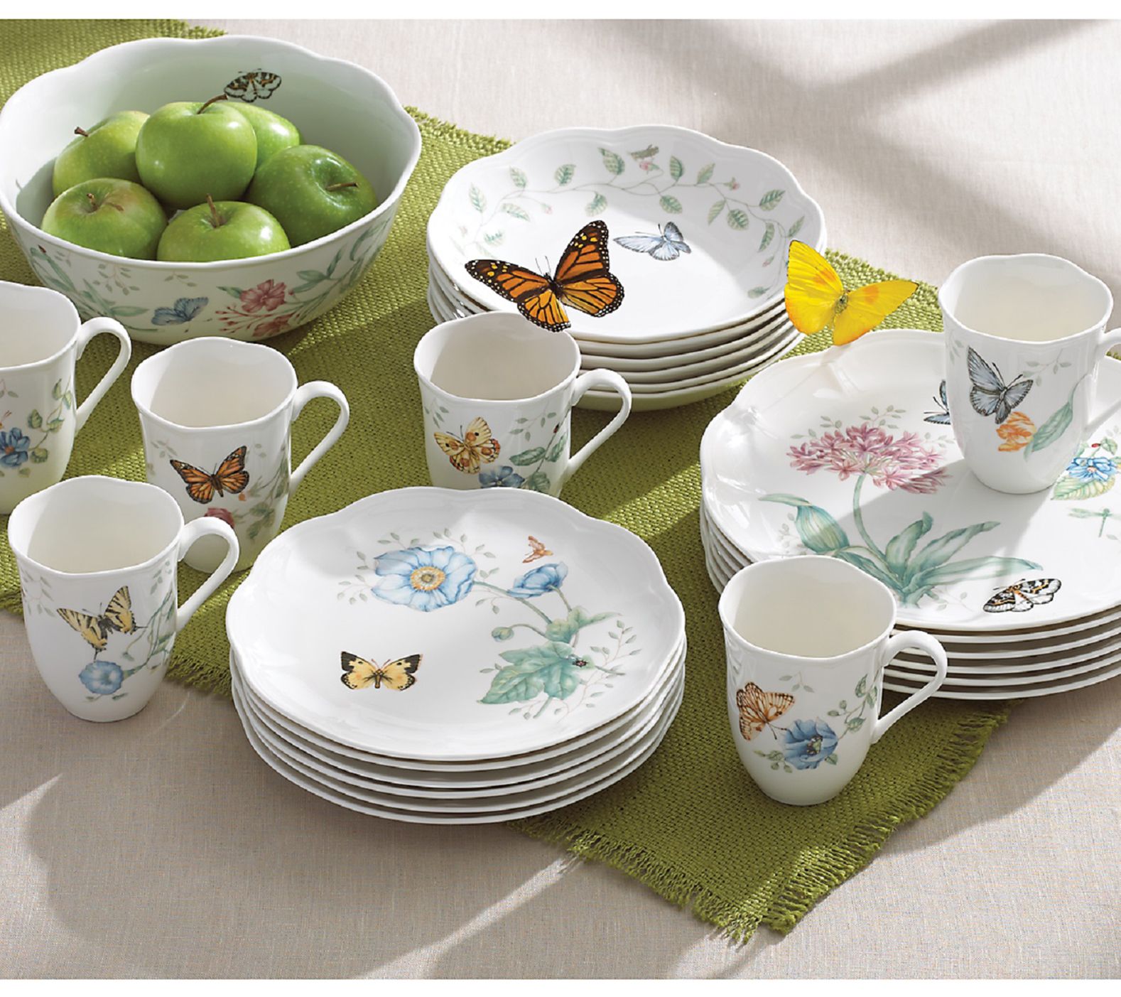 Set Di 4 Piatti Piani In Porcellana Lenox Butterfly Meadow Vines - Multicolore, Lavastoviglie E Microonde, Design Farfalle E Fiori