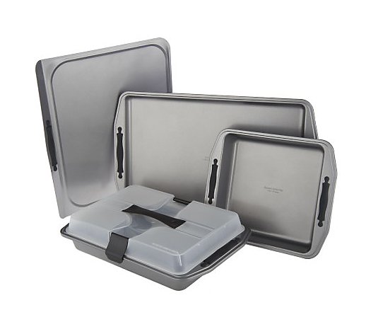 CooksEssentials 4-piece Bakeware Set with Cake Pan Carrier Cover 