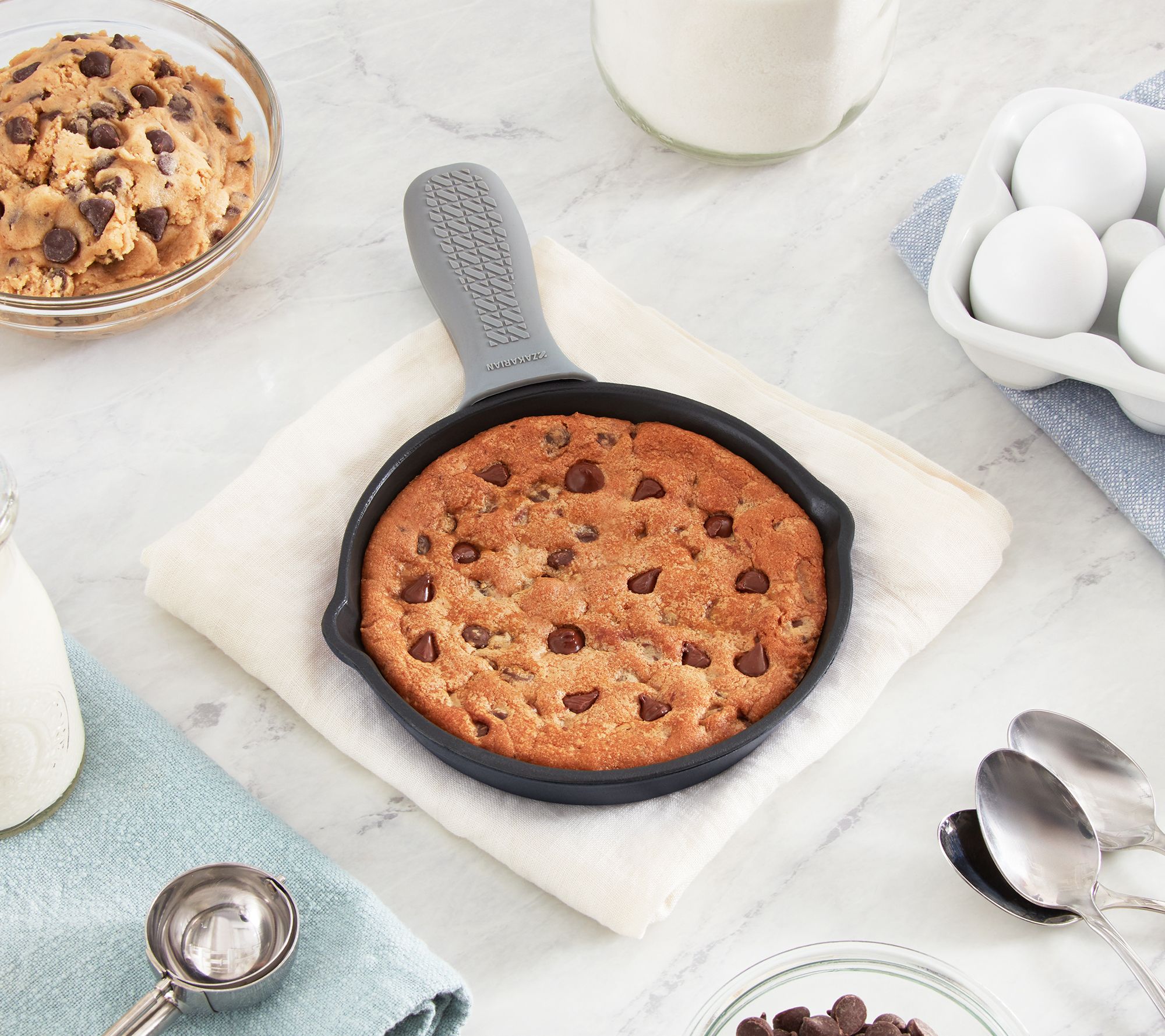 Unboxing Review: Walmart Cast Iron Cookie Skillet 