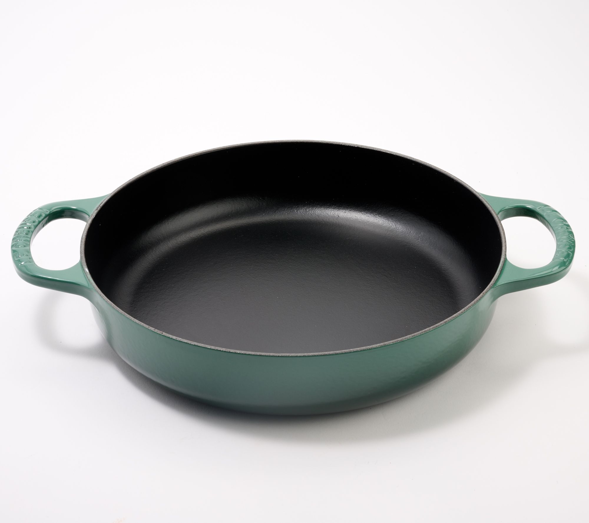 Le Creuset 15.75 Cast Iron Oval Skillet & Silicone Sleeve on QVC 