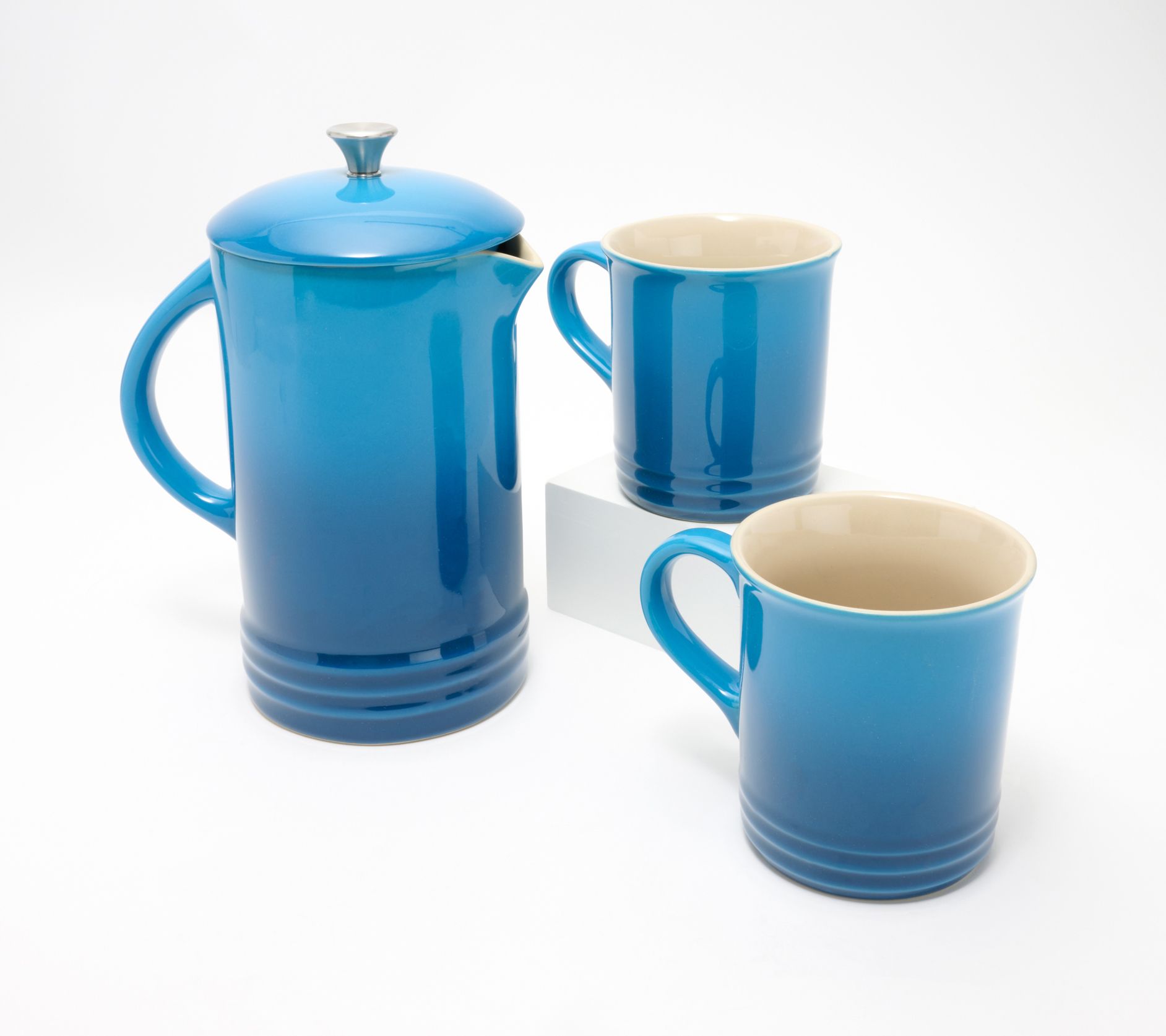 Le Creuset Stoneware French Press & Set of 2 12-oz Mugs