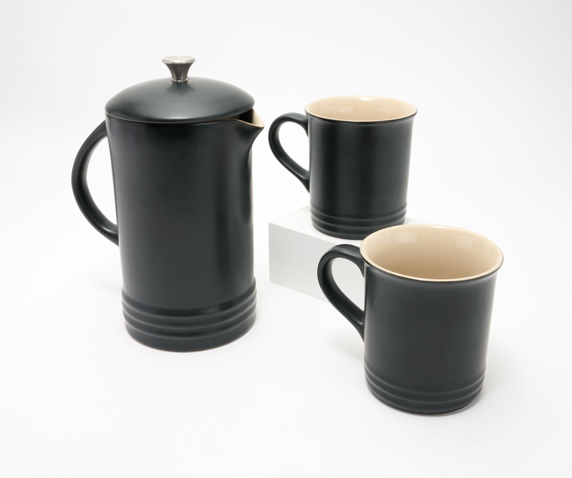 Le Creuset Stoneware French Press & Set of 2 12-oz Mugs