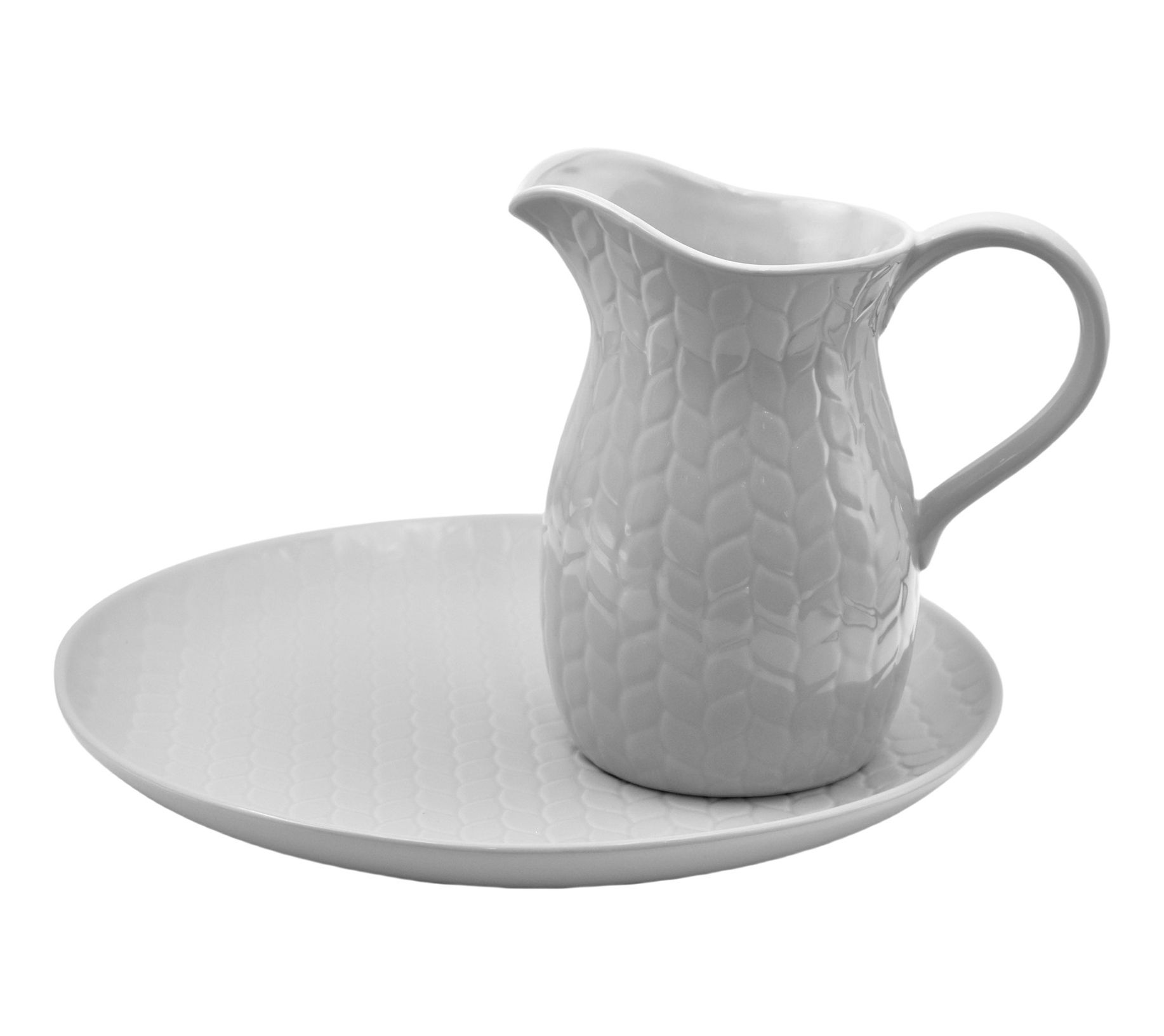 Temp-tations Carved Willow Nostalgic Pitcher and Platter Set