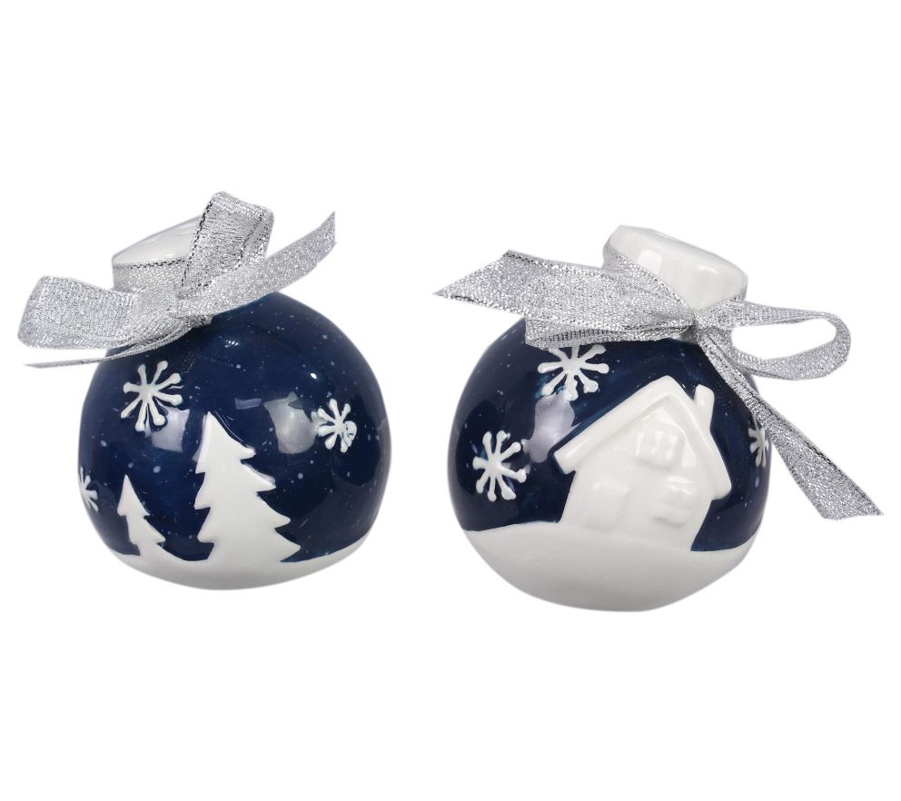 Young's Inc. Ceramic Winter Solstice Salt & Pepper Shaker Set