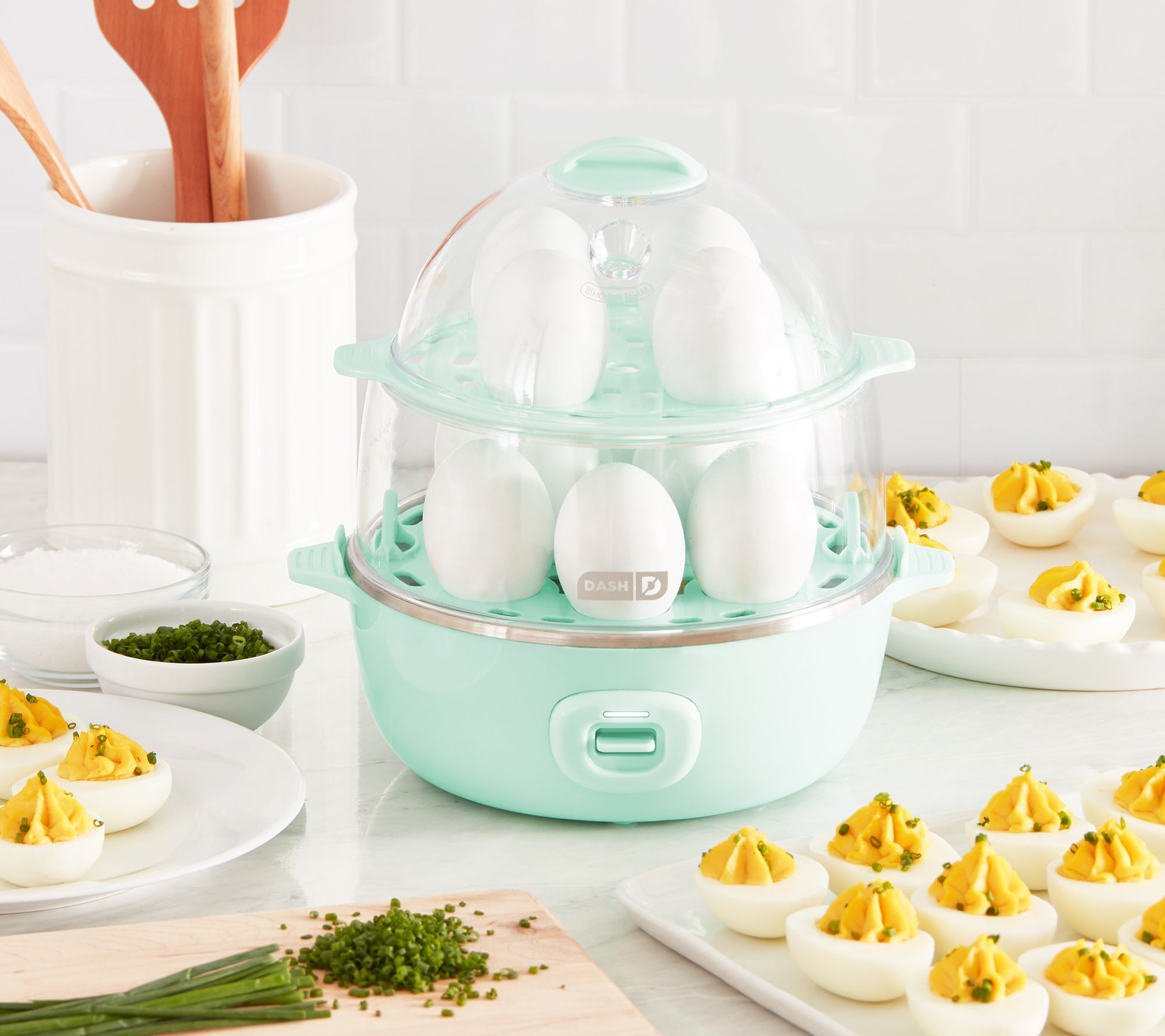 Dash Deluxe 12-Egg Cooker and Steamer (Assorted Colors)
