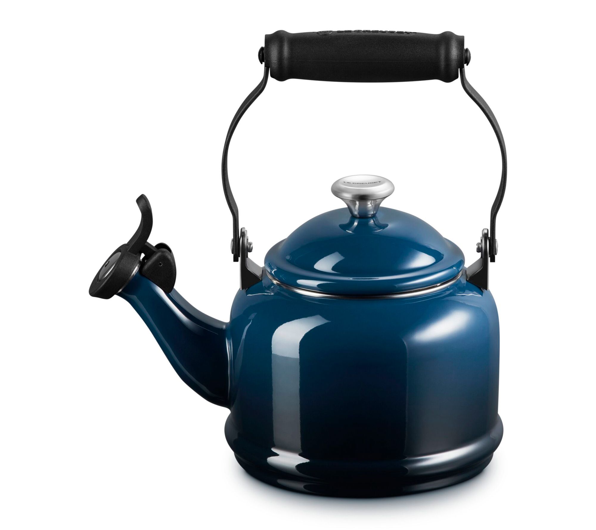 Le Creuset Demi Kettle with Metal Finishes