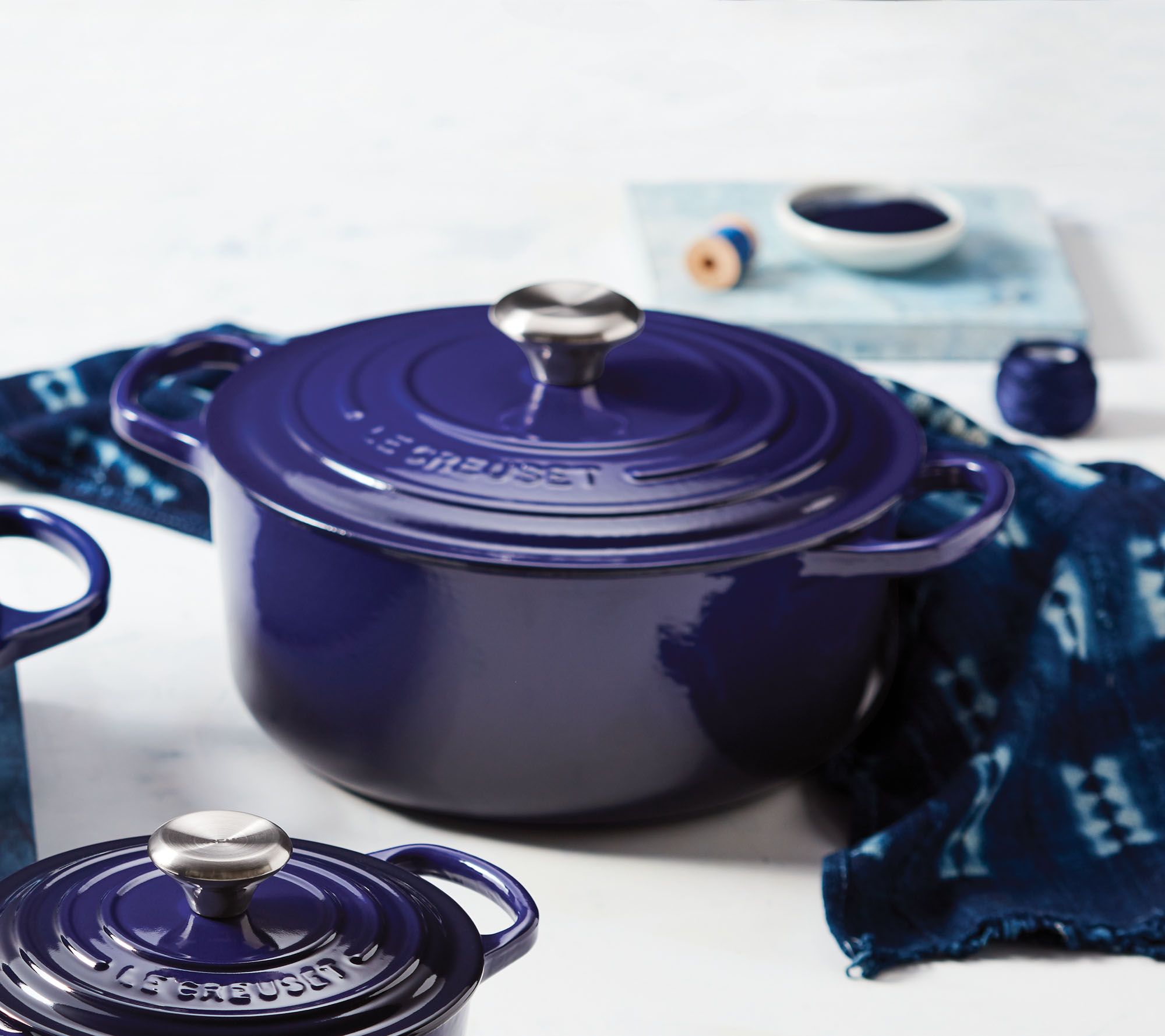 Le Creuset 8-oz Eiffel Tower Mini Round Cocotte ,Indigo