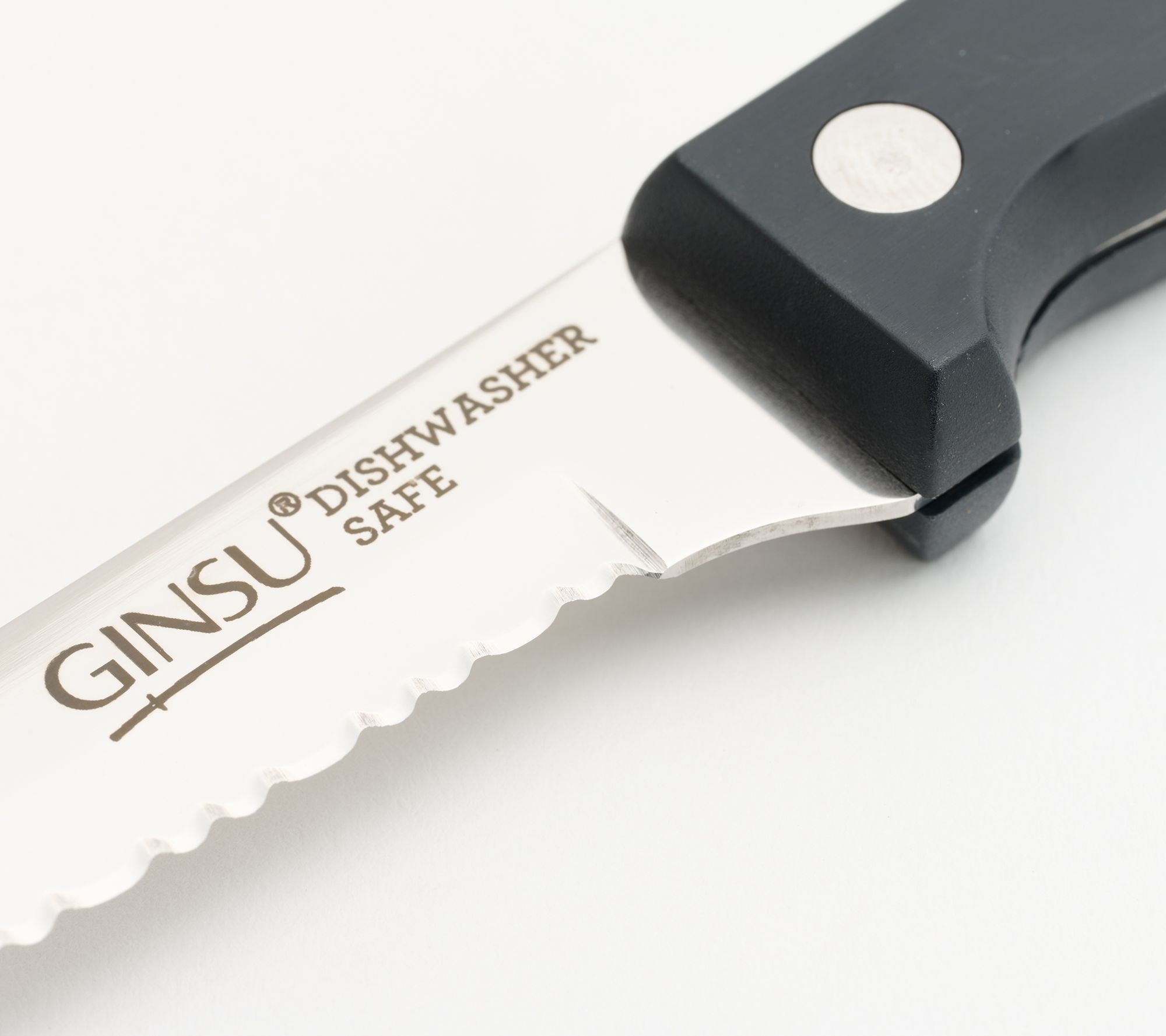 Ginsu Kiso Dishwasher Safe 6-Piece Steak Knife Set Red