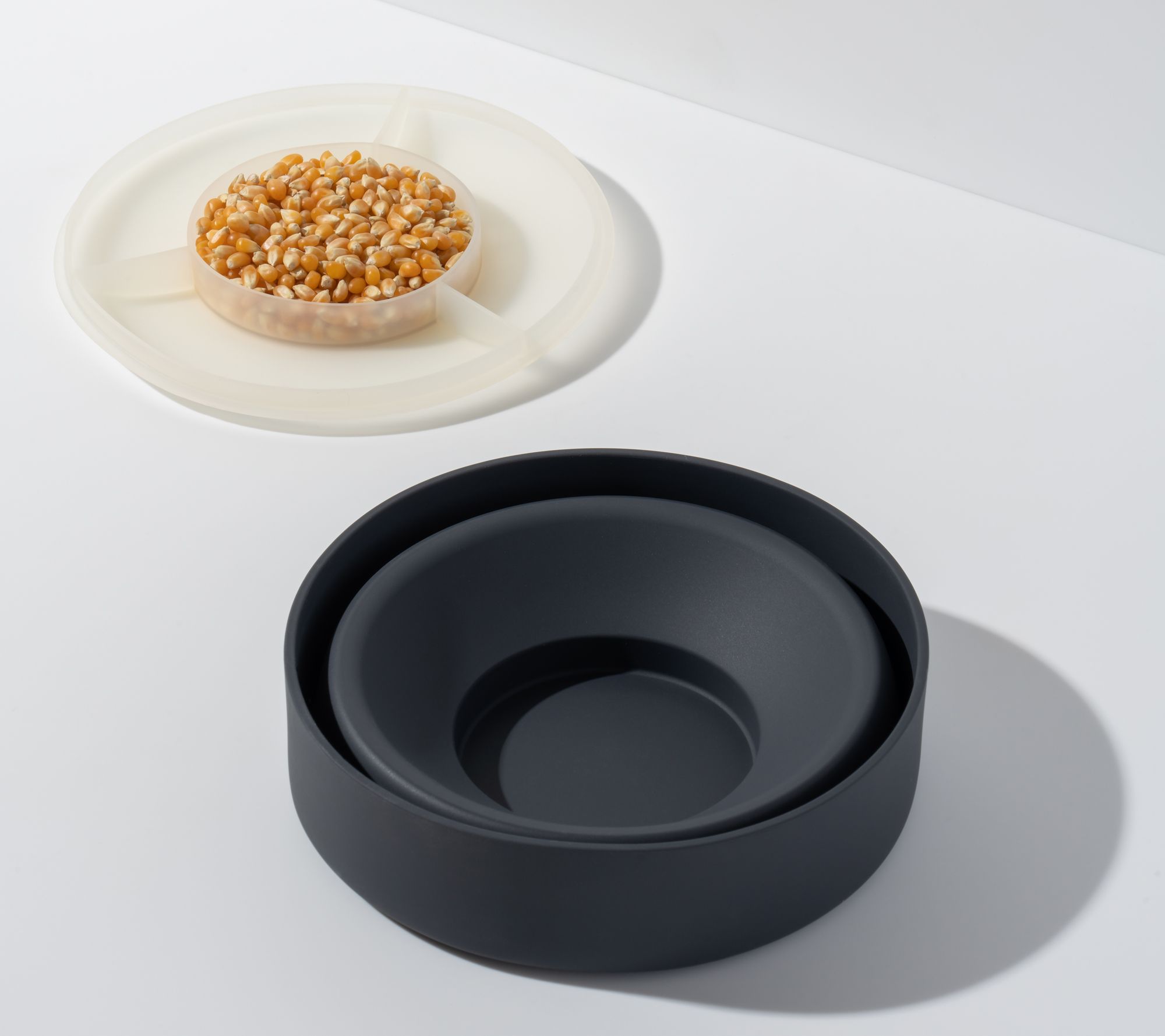 W&P Microwave Silicone Popper Maker | Black | Collapsible Bowl w/Built in  Measuring, BPA, Eco-Friendly, Waste Free, 9.3 Cups of Popped Popcorn