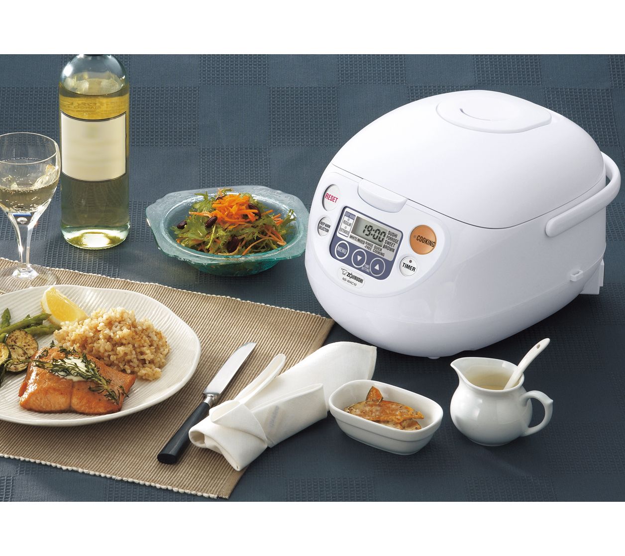 Zojirushi Neuro Fuzzy 5-1/2 Cup Rice Cooker andWarmer 