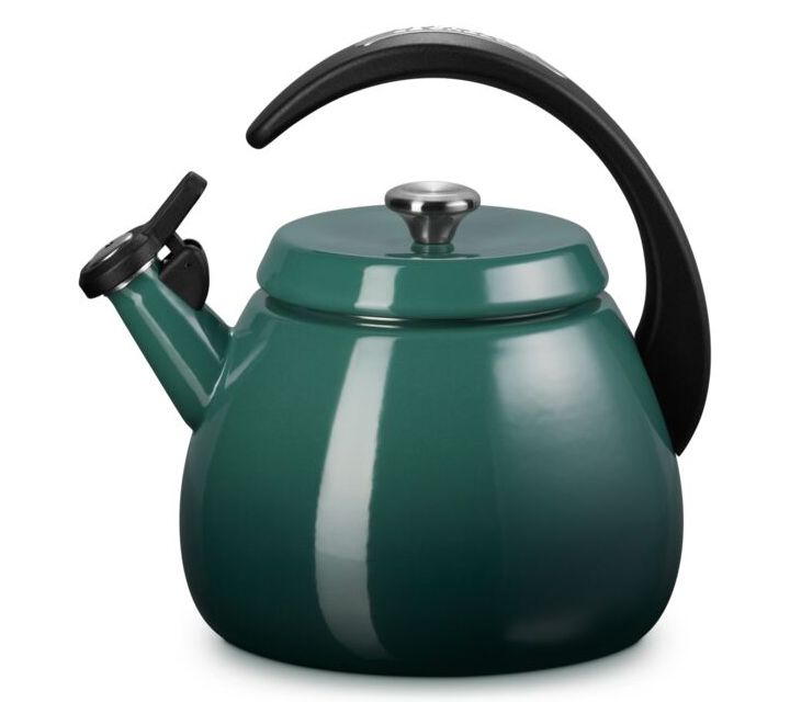 Le Creuset 2.2qt Cloche Kettle