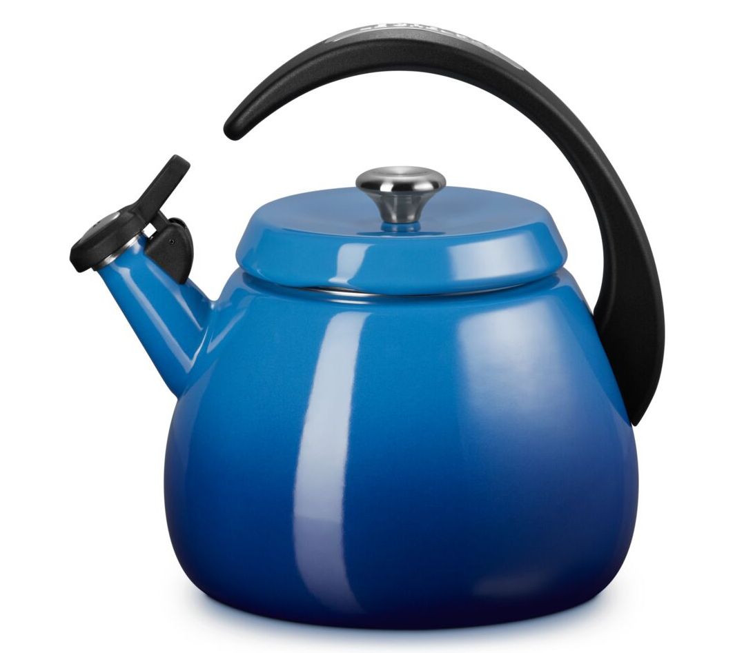 Le Creuset 2.2qt Cloche Kettle