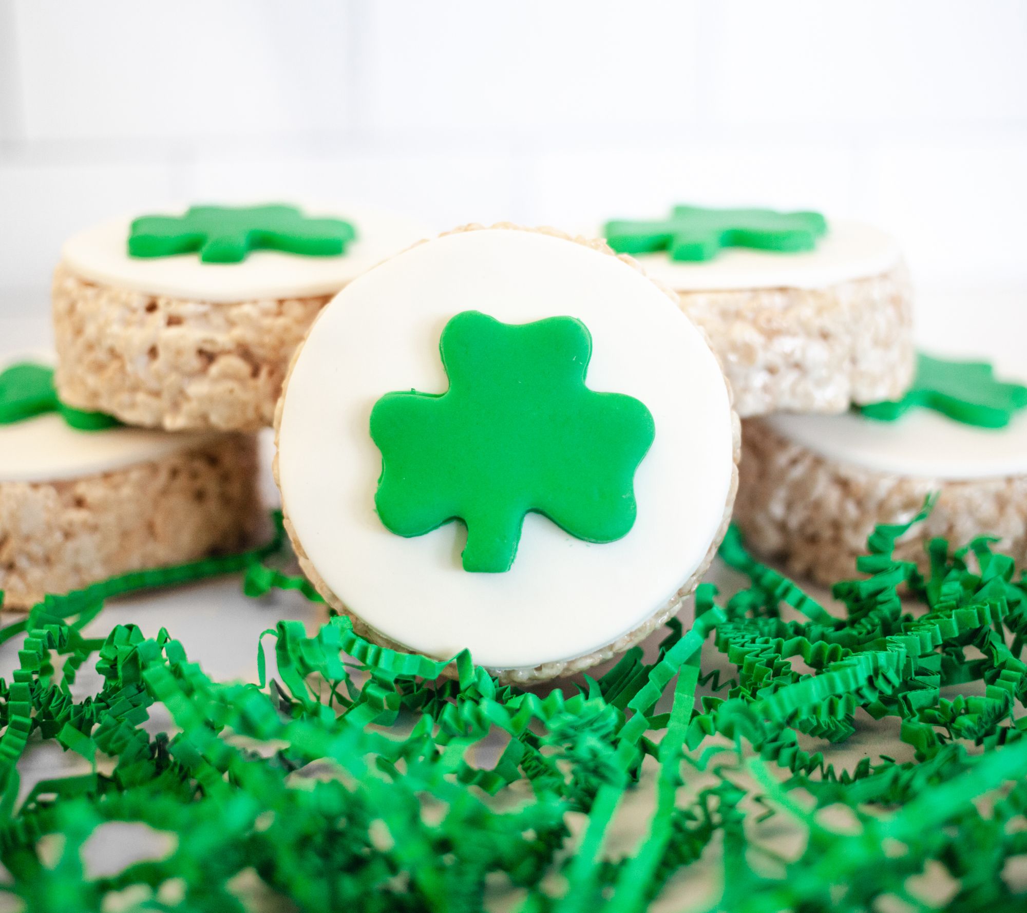 Creative Crispies 6-Piece St. Patrick's Round Treats