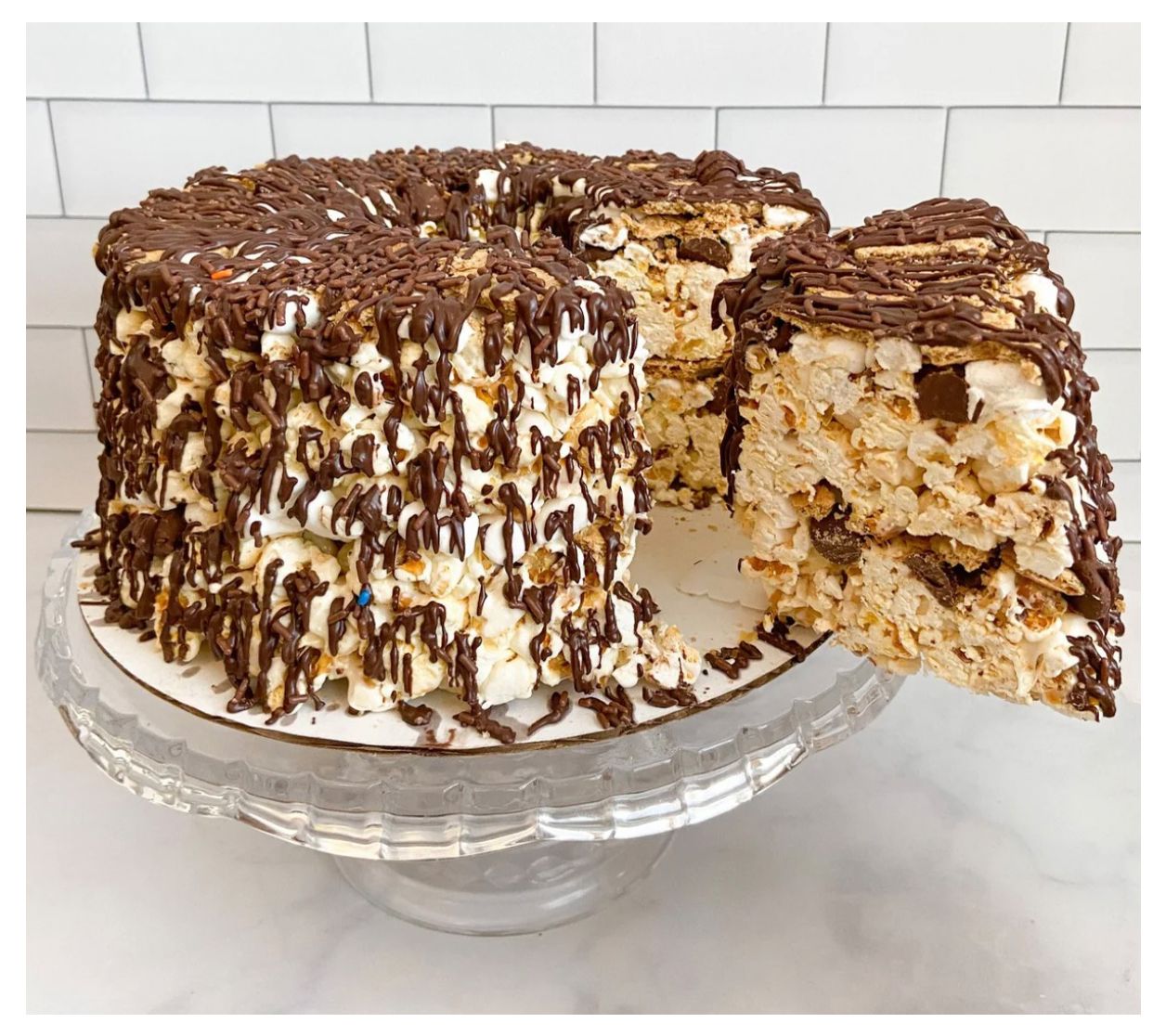 Popilicious 32oz S'mores Gourmet Popcorn Cake