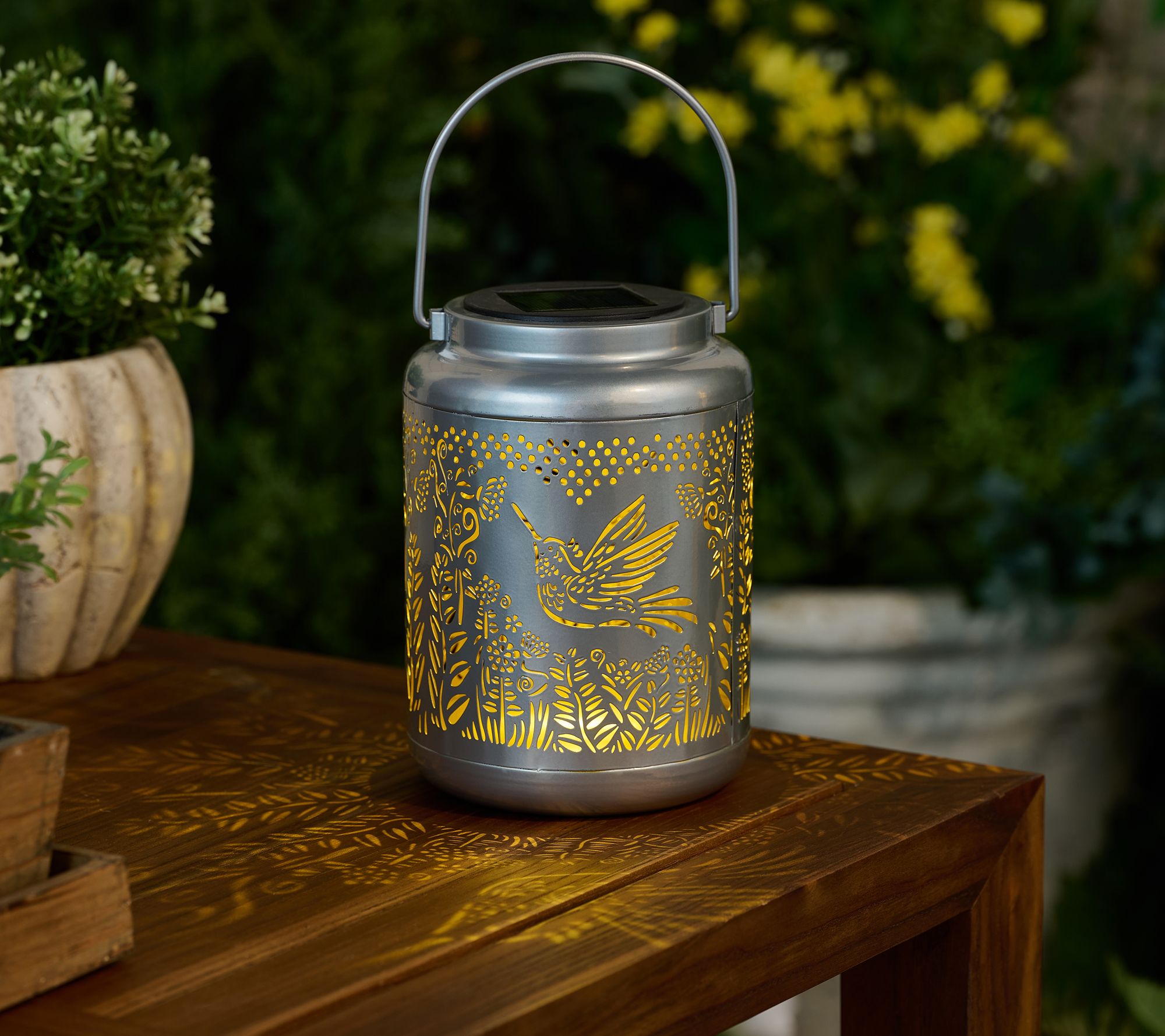 "As Is" Ultimate Innovations Hummingbird Solar Lantern